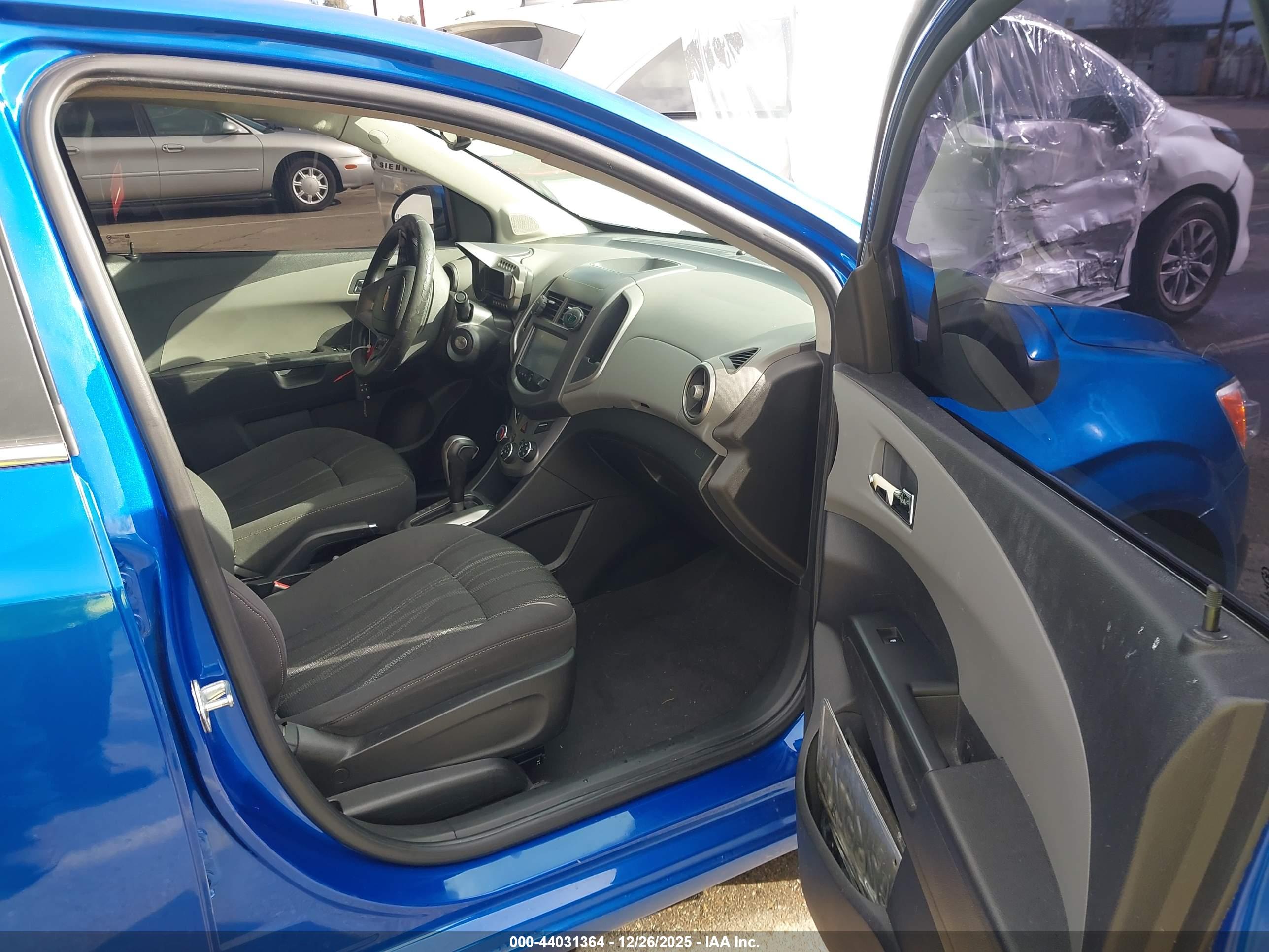CHEVROLET SONIC image 5