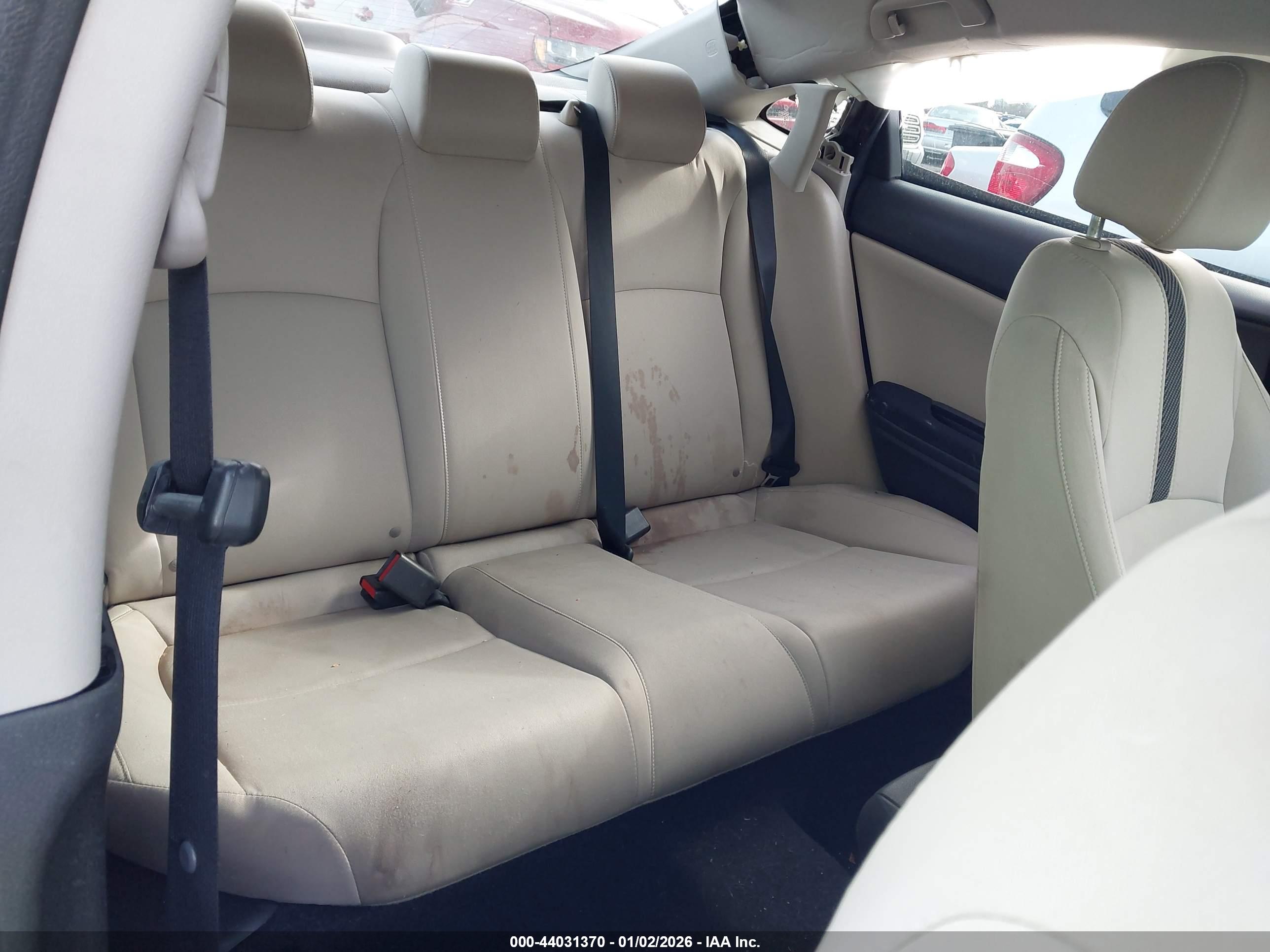 HONDA CIVIC image 8