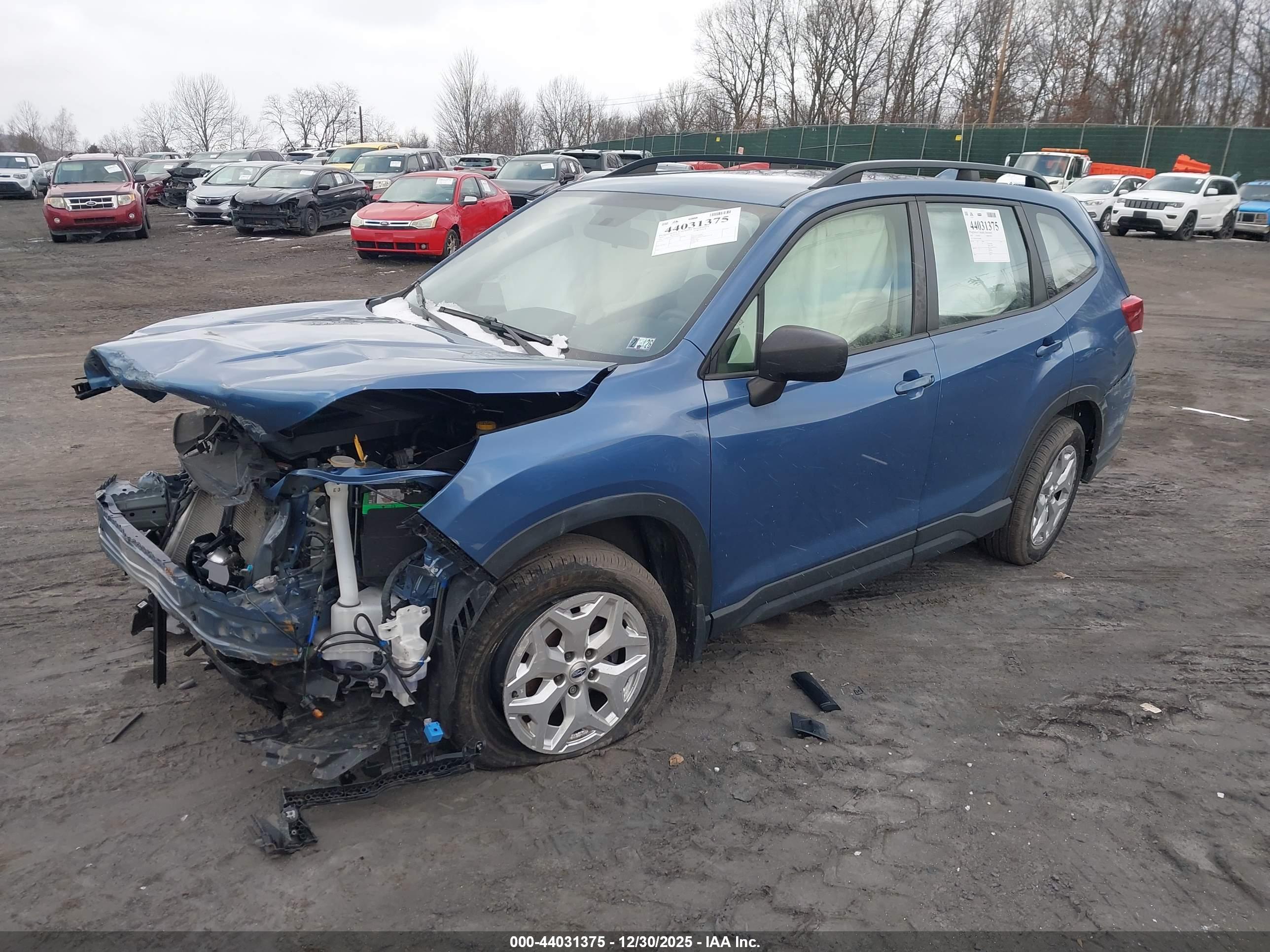 SUBARU FORESTER image 2