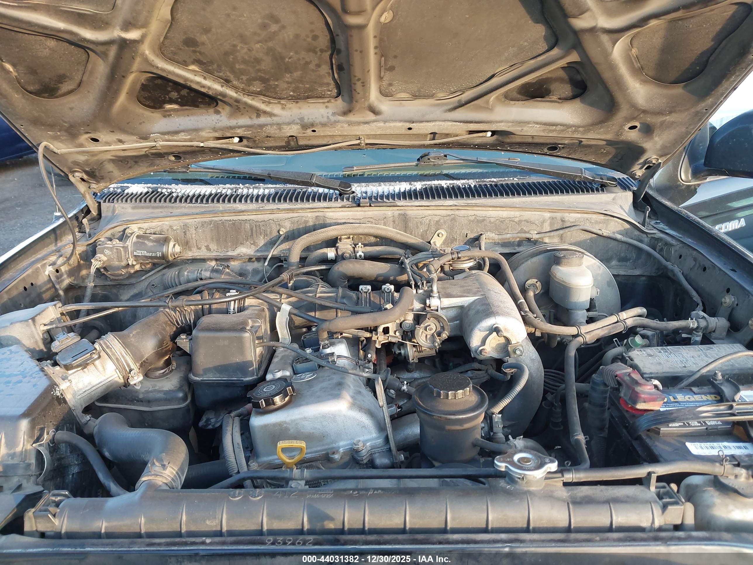 TOYOTA TACOMA image 10