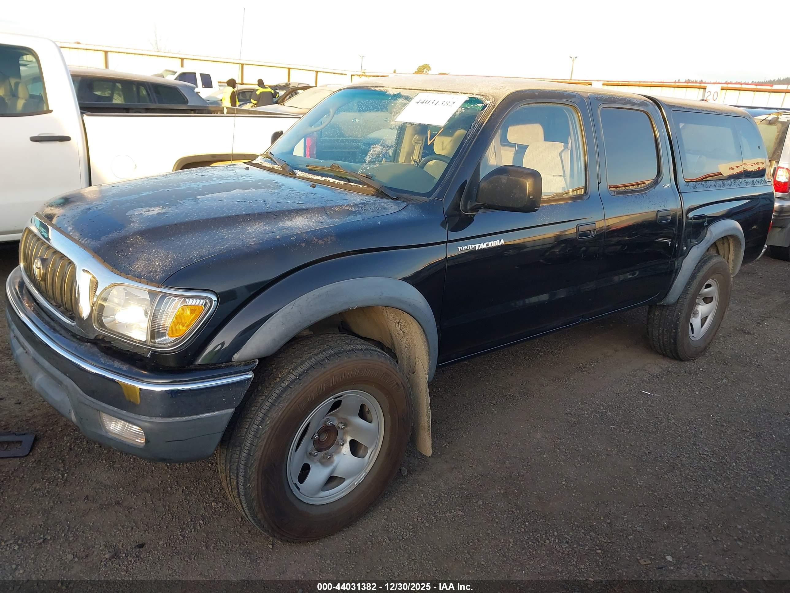 TOYOTA TACOMA image 2