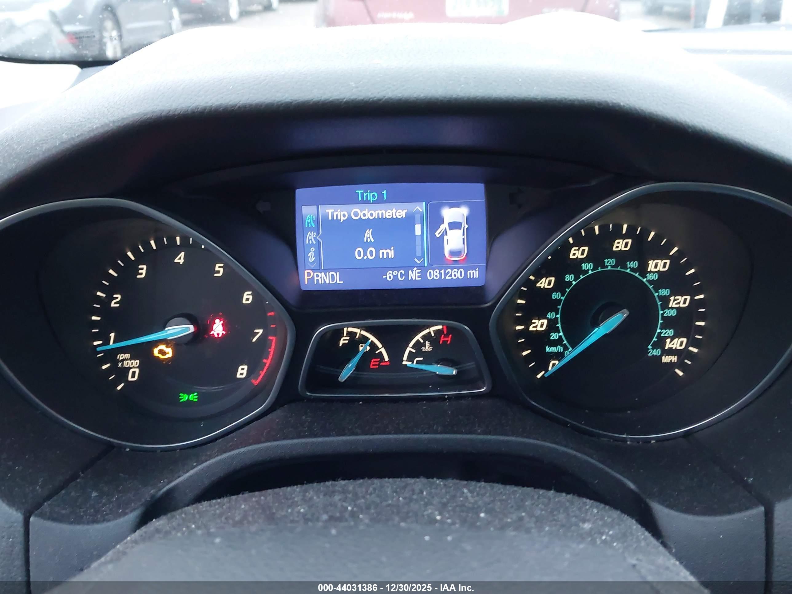 FORD FOCUS image 7