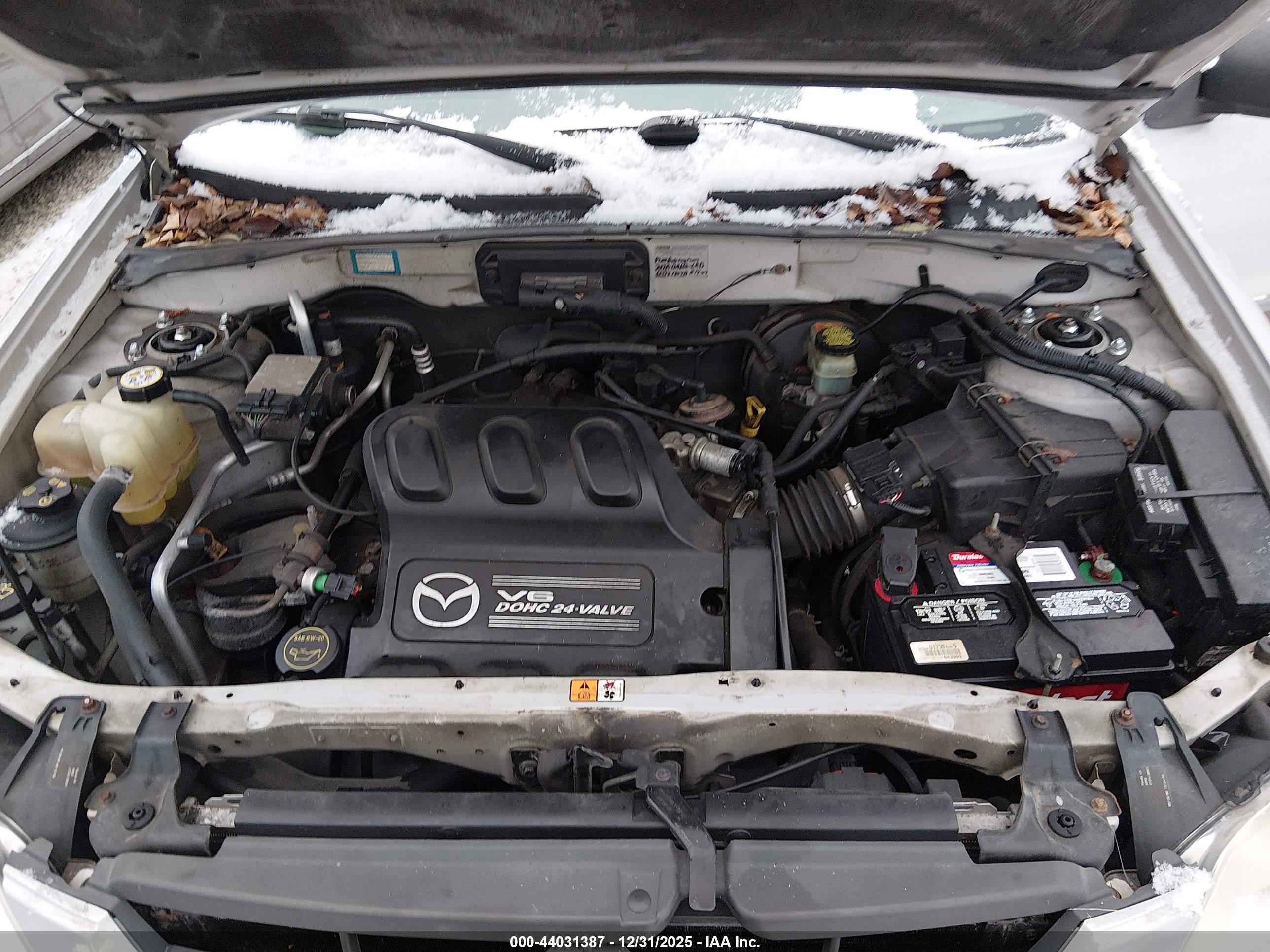 MAZDA TRIBUTE image 10