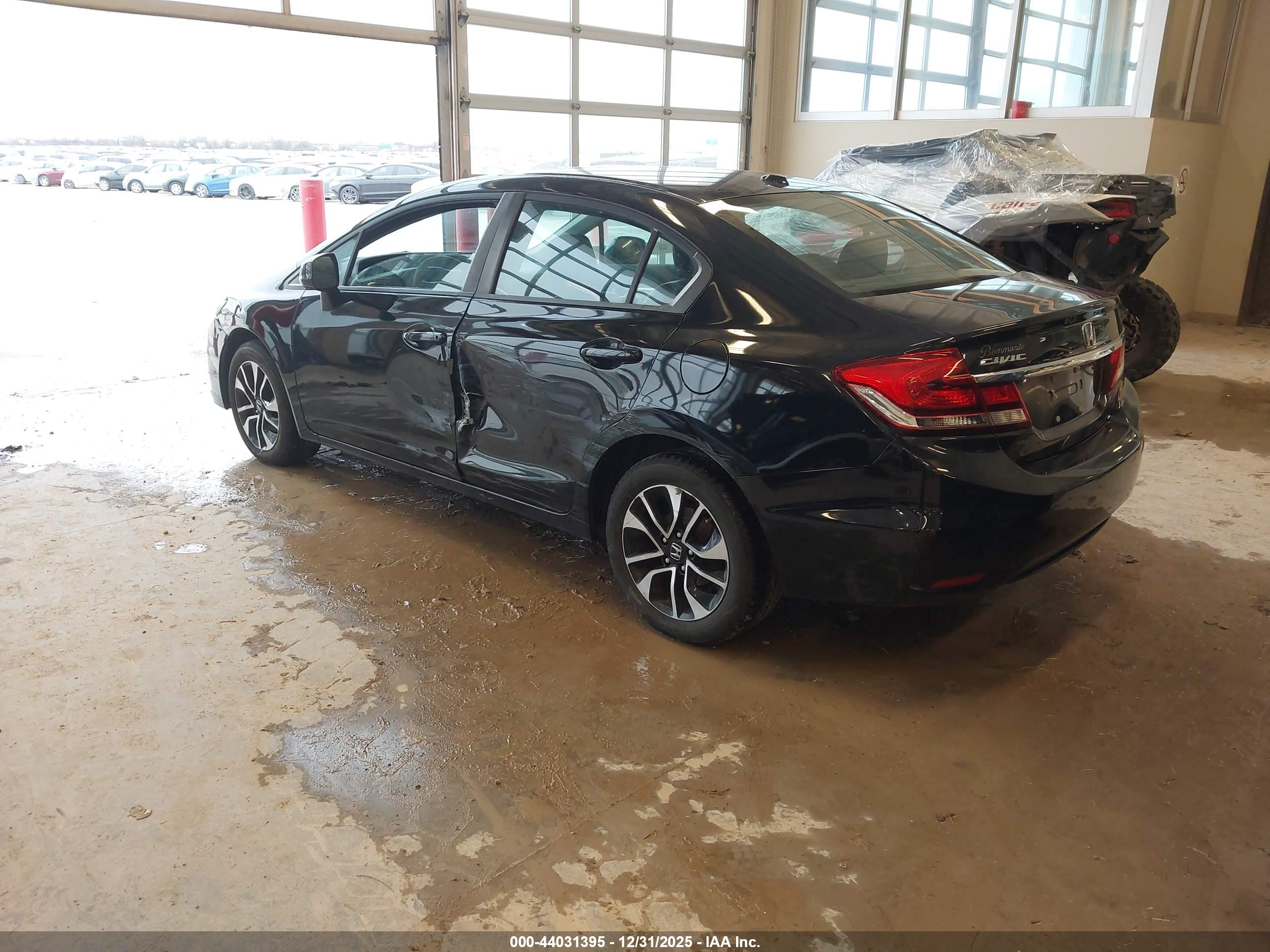 HONDA CIVIC image 3