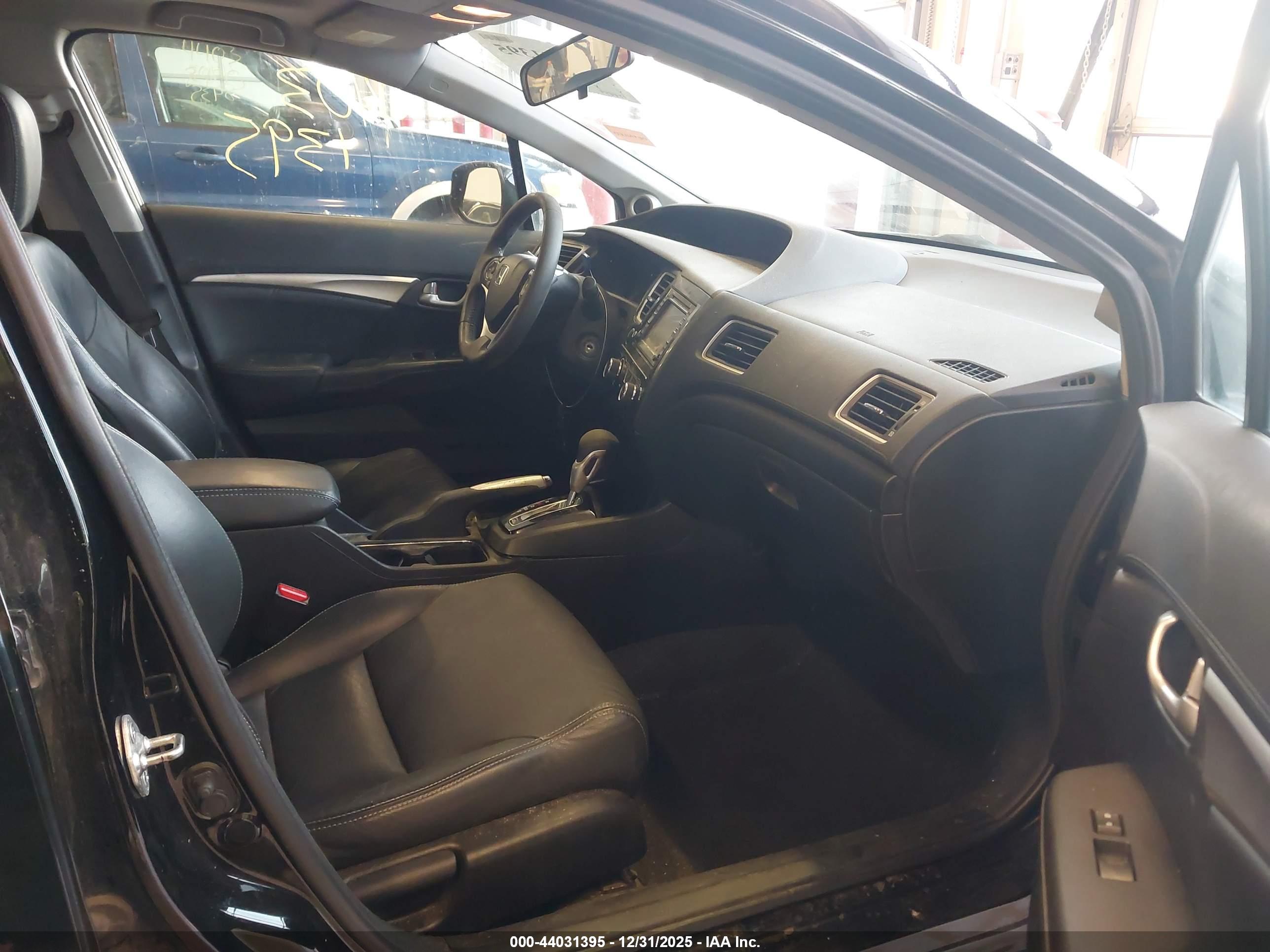 HONDA CIVIC image 5