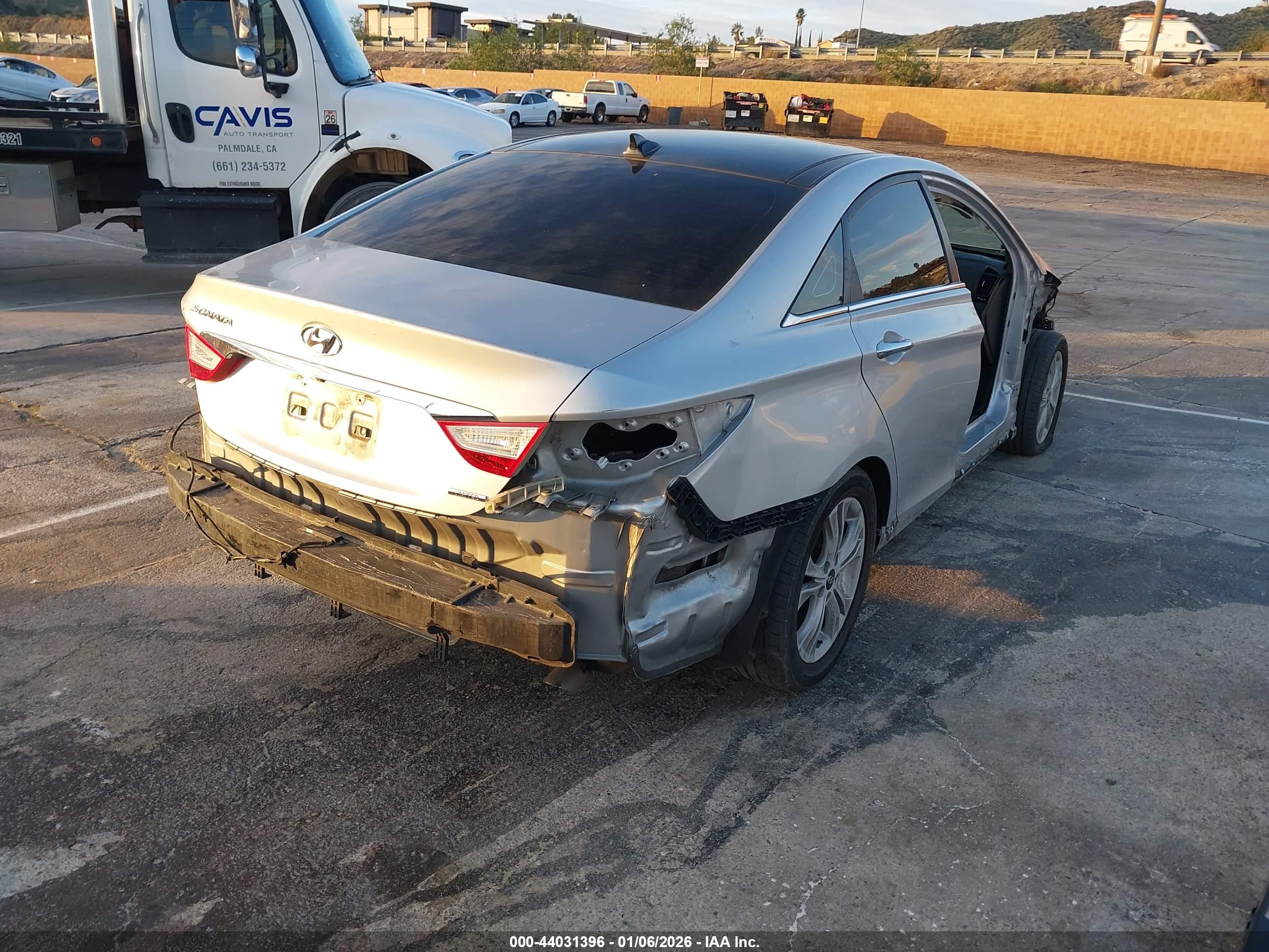 HYUNDAI SONATA image 4