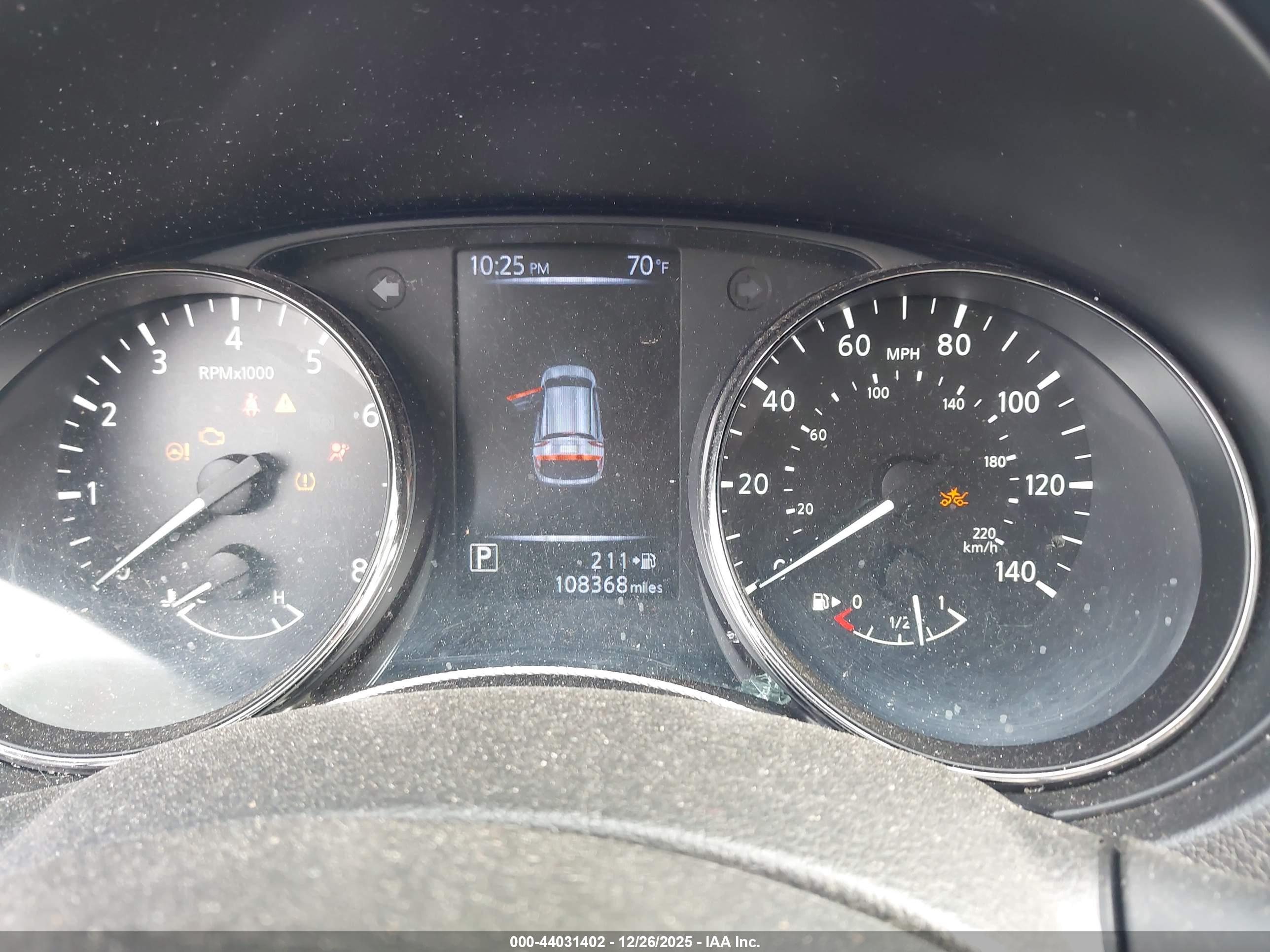 NISSAN ROGUE image 7