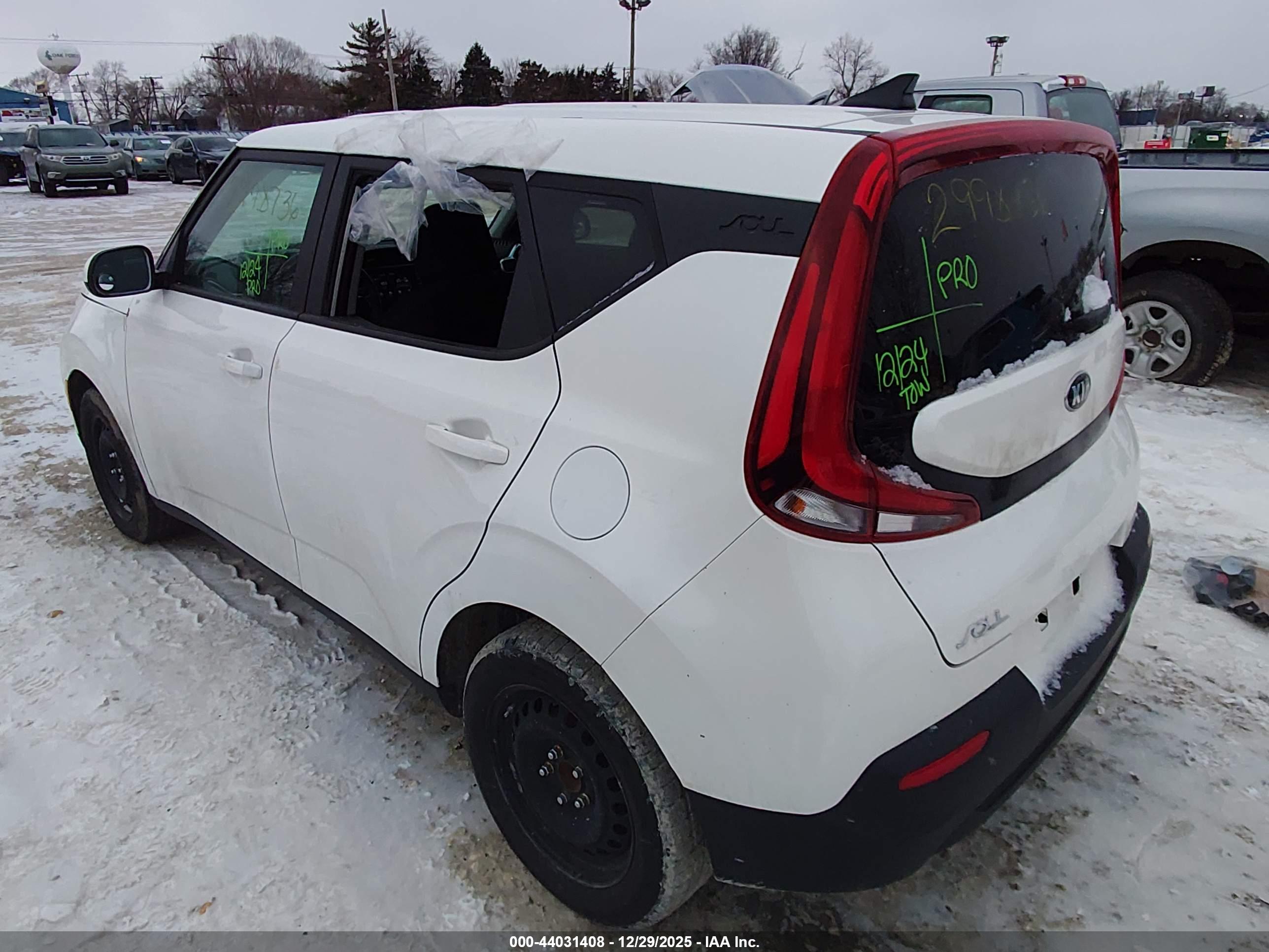 KIA SOUL image 3