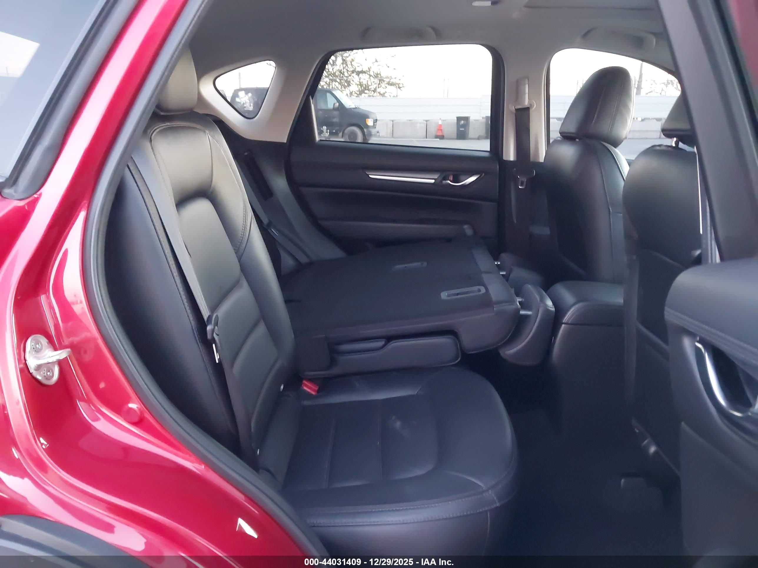 MAZDA CX-5 image 8