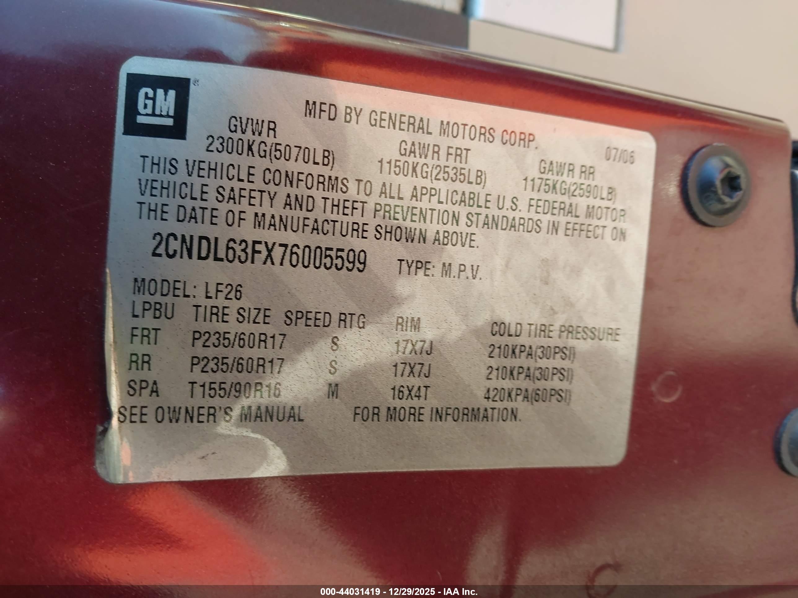 CHEVROLET EQUINOX image 9