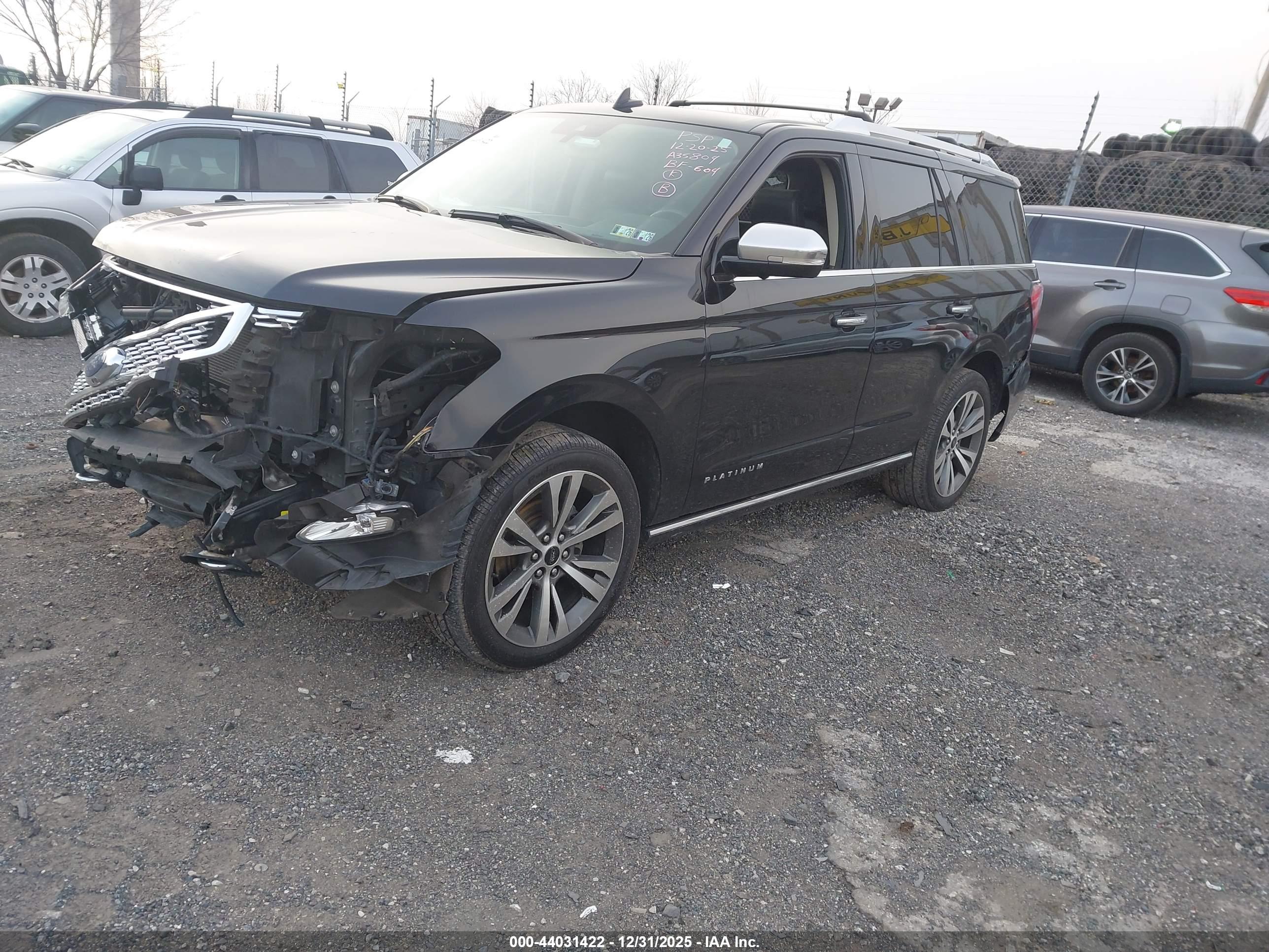 FORD EXPEDITION image 2