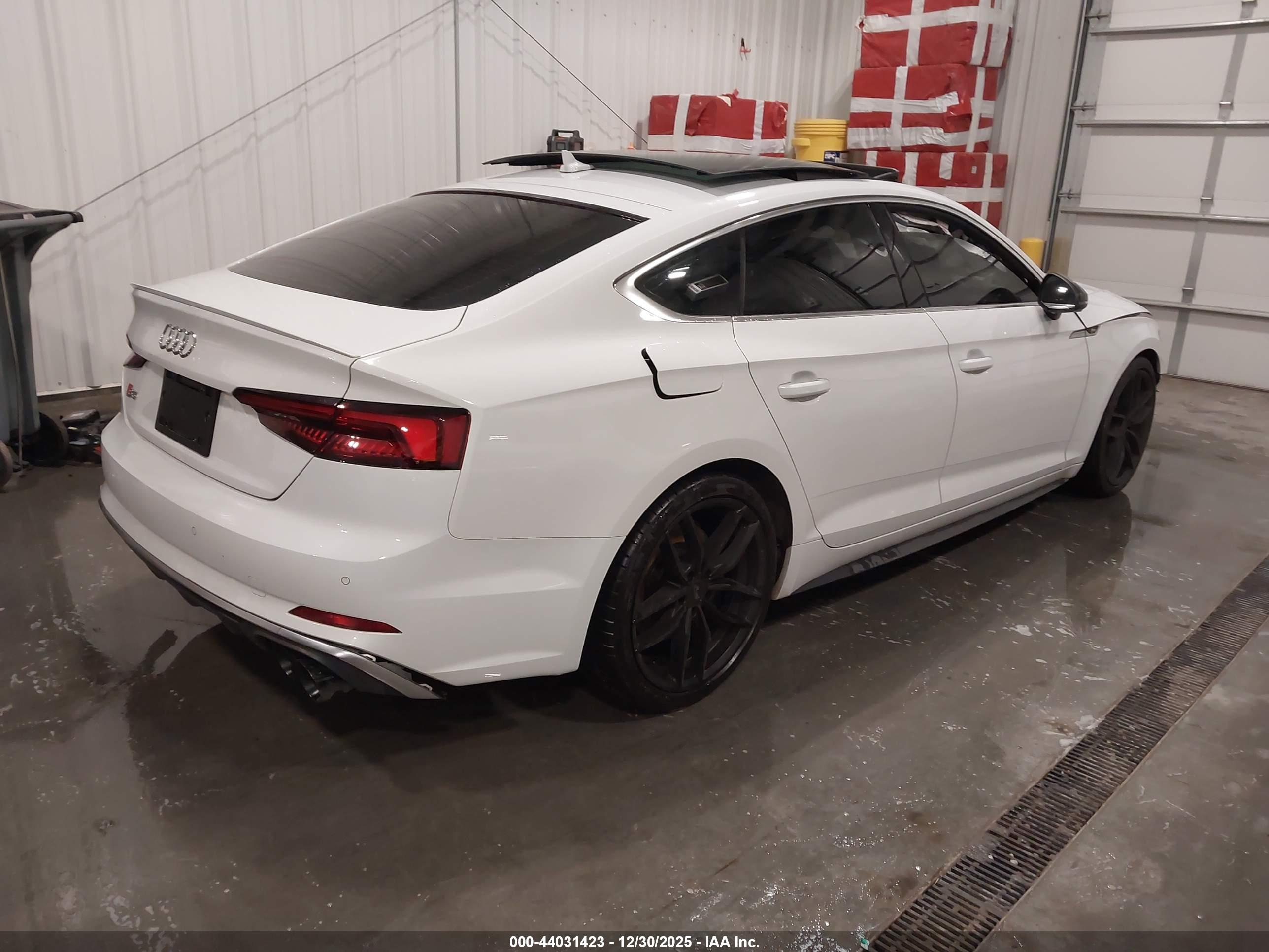 AUDI S5 image 4