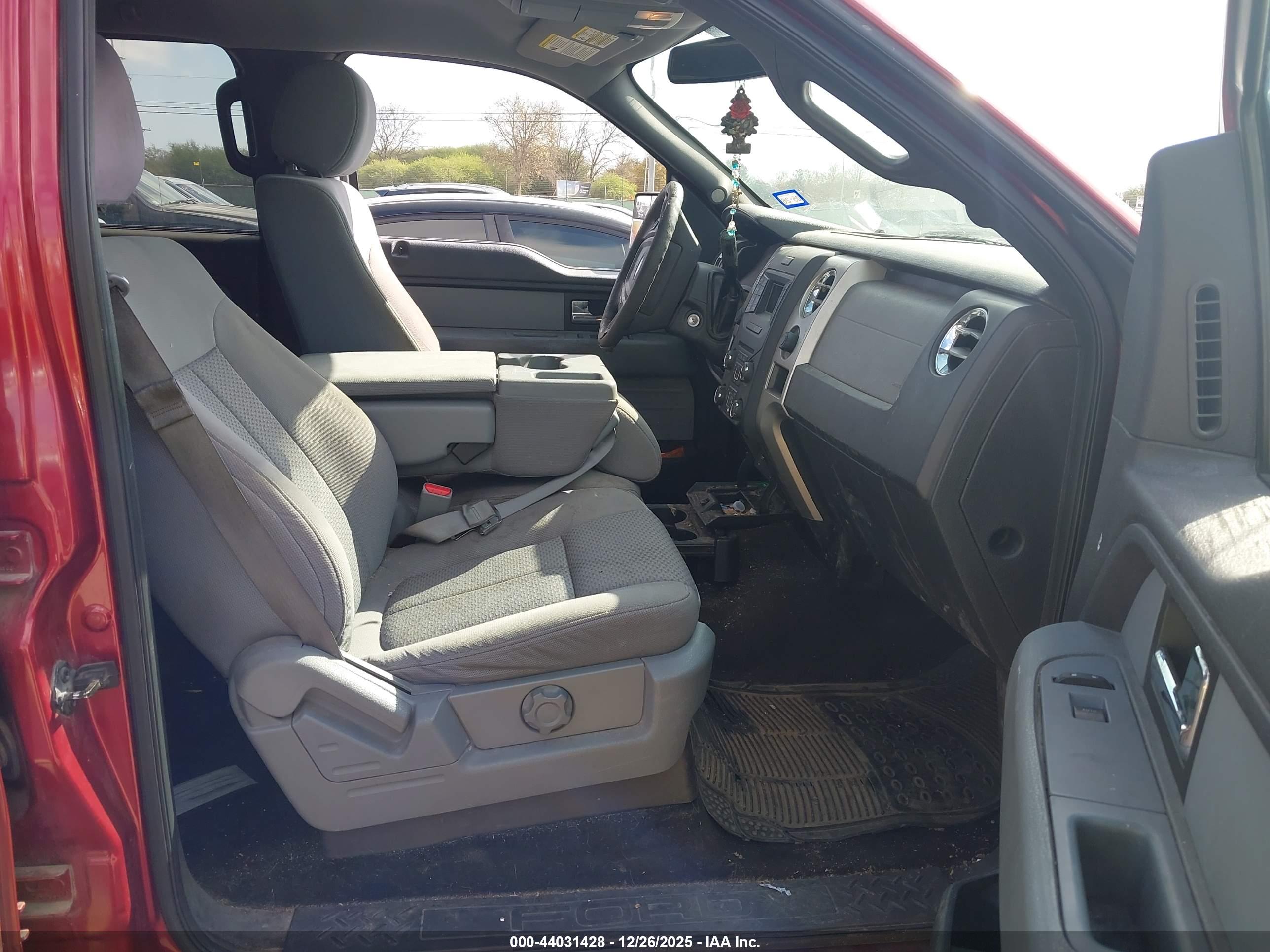 FORD F-150 image 5