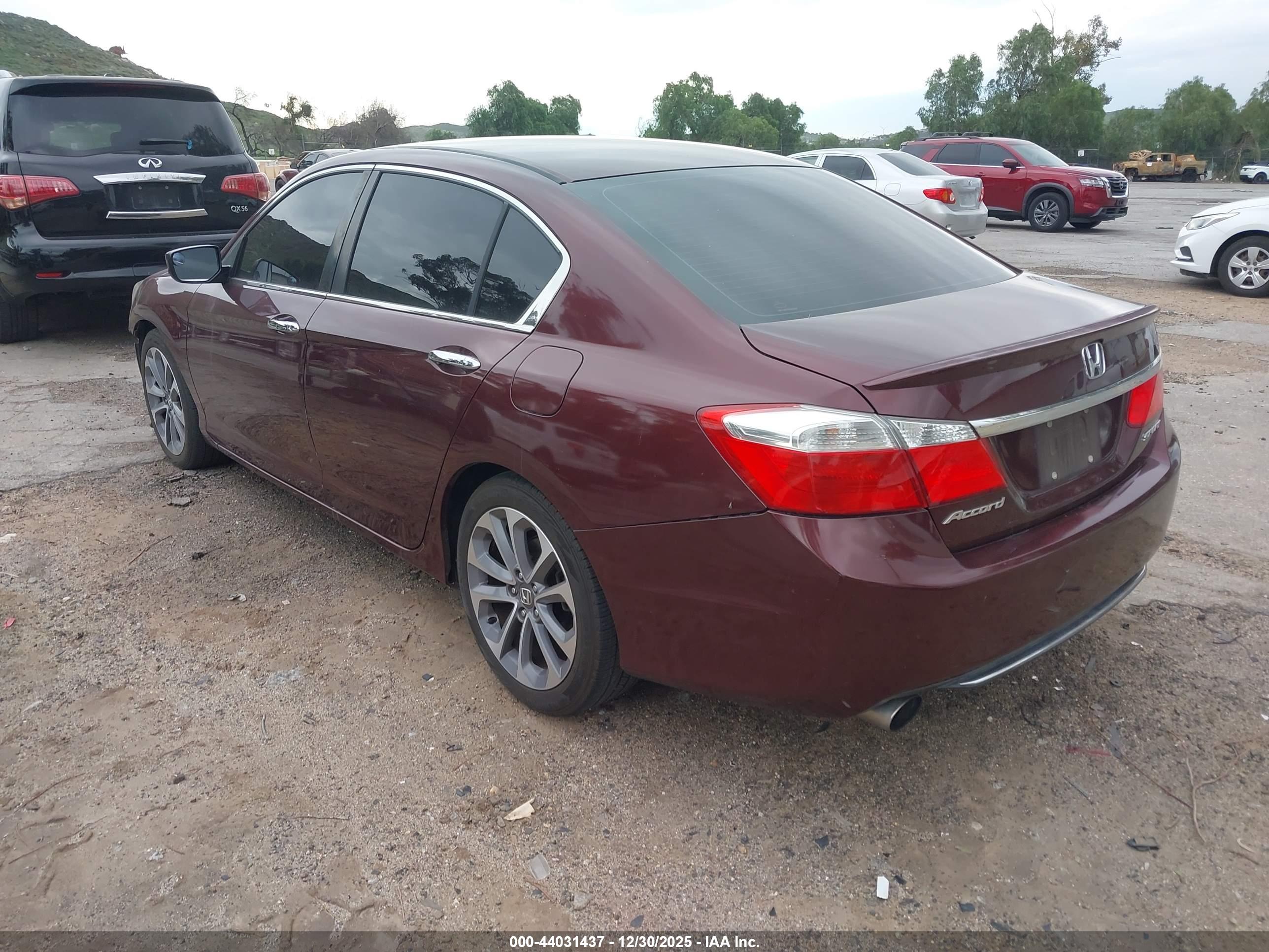 HONDA ACCORD image 3