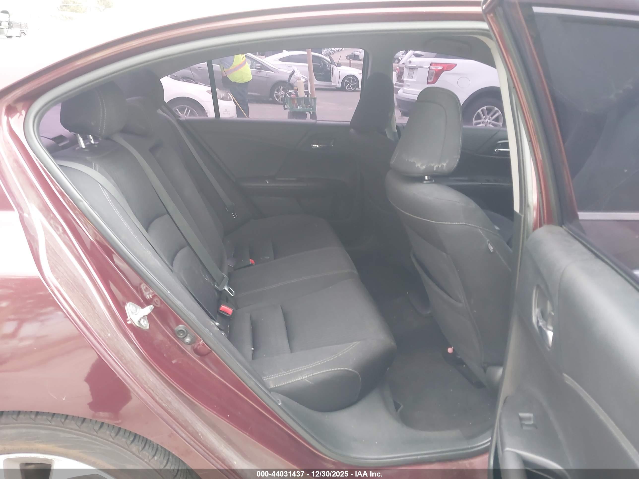 HONDA ACCORD image 8
