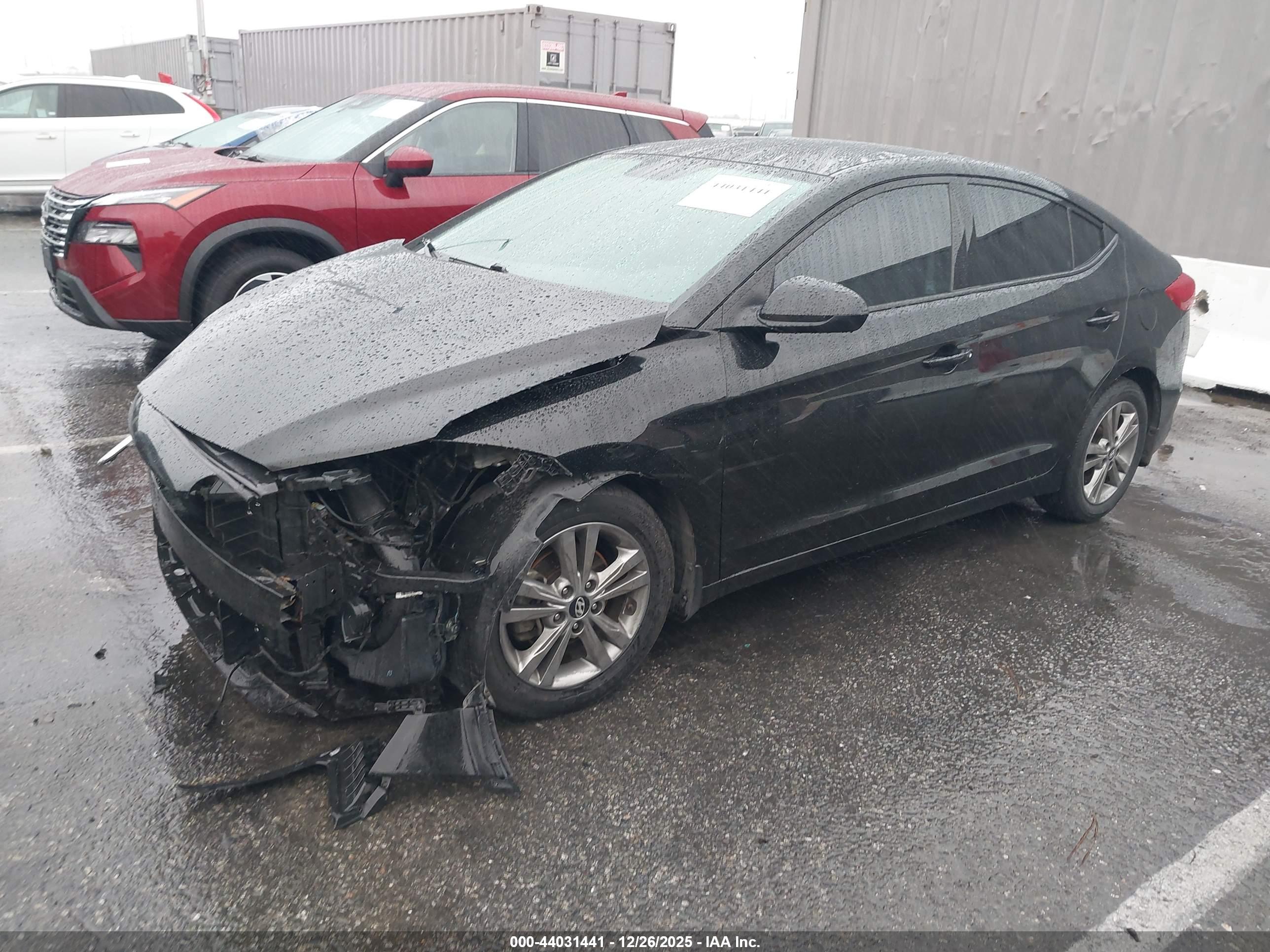 HYUNDAI ELANTRA image 2