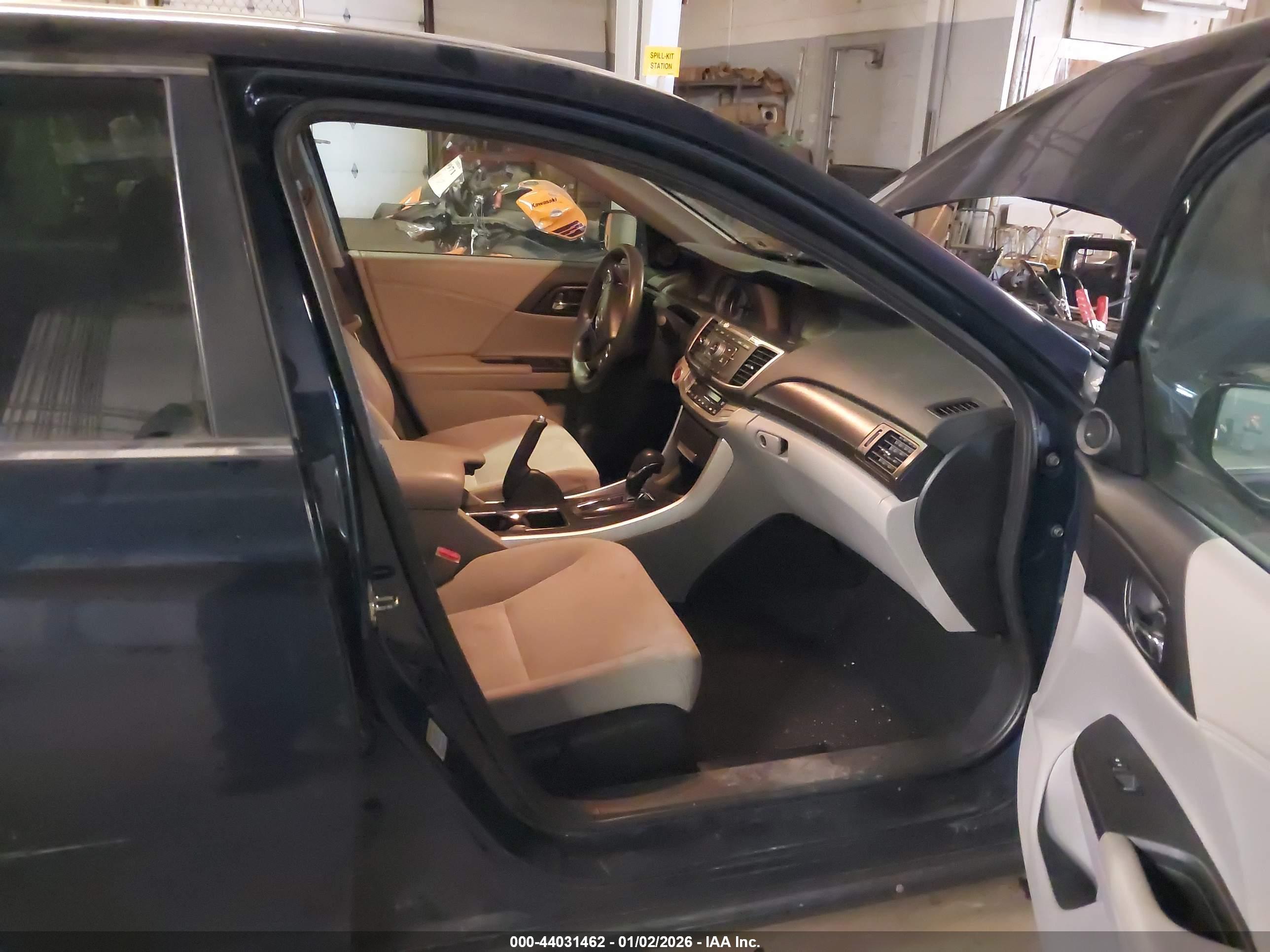 HONDA ACCORD image 5