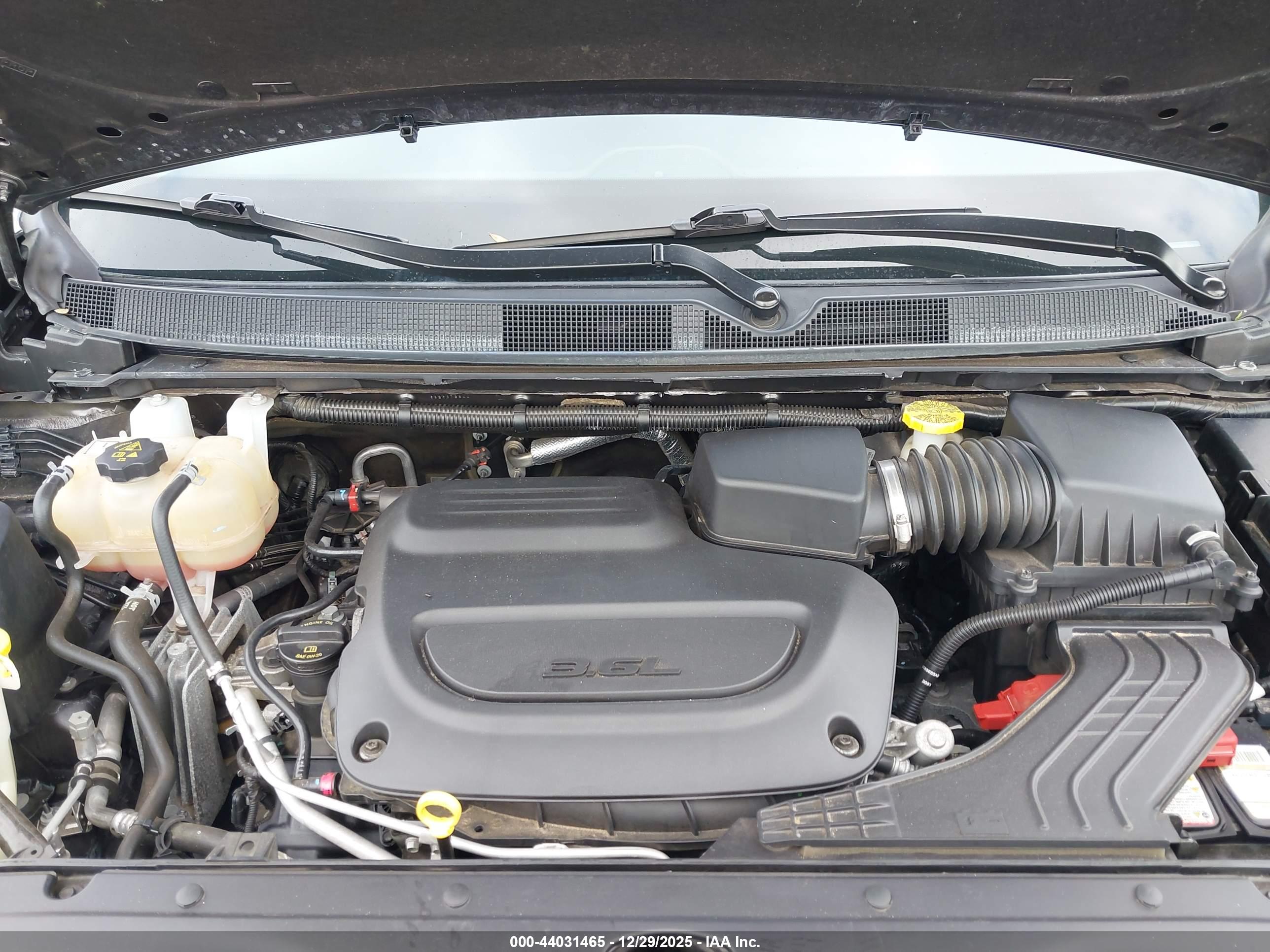 CHRYSLER PACIFICA image 10