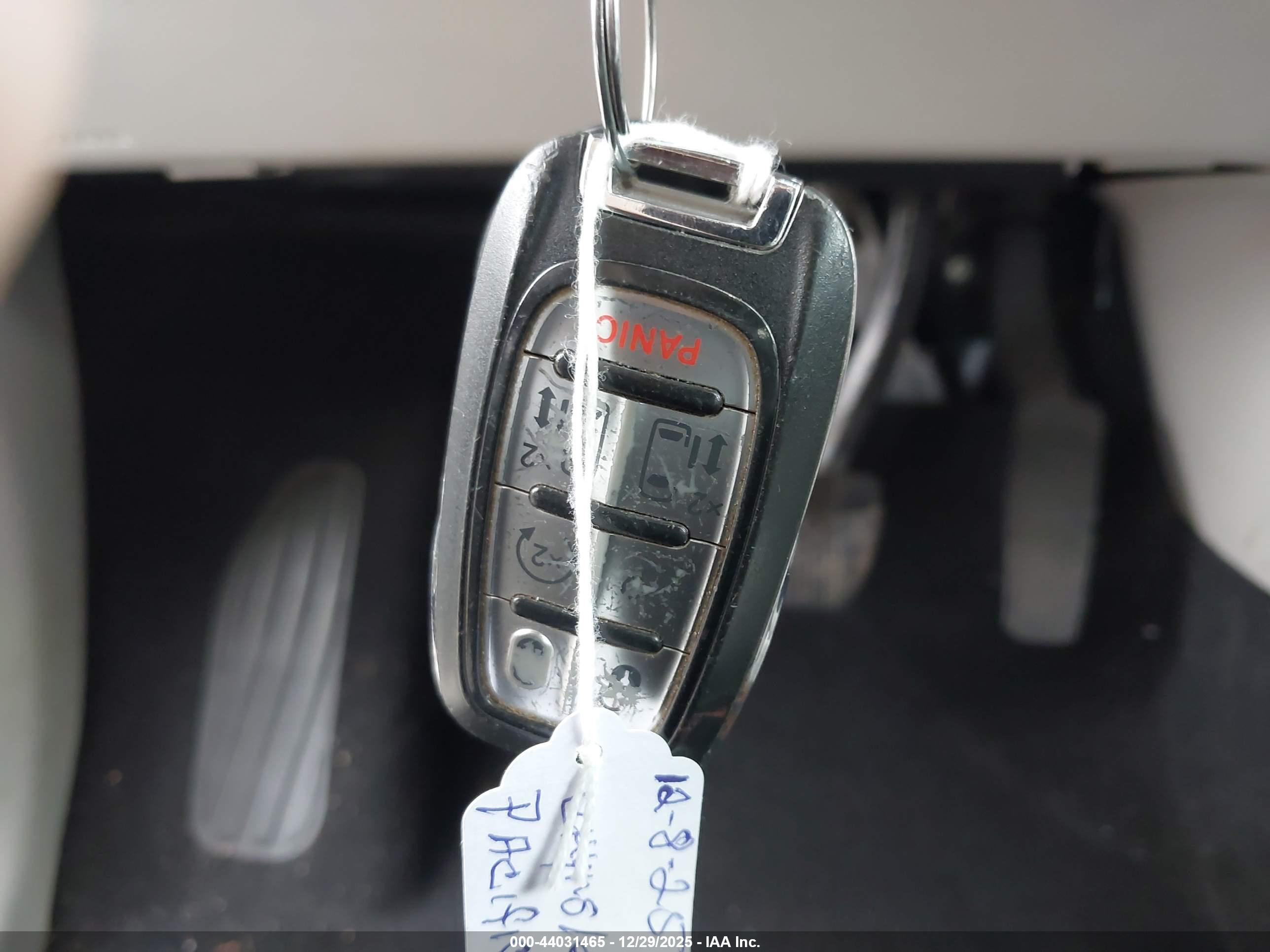 CHRYSLER PACIFICA image 11