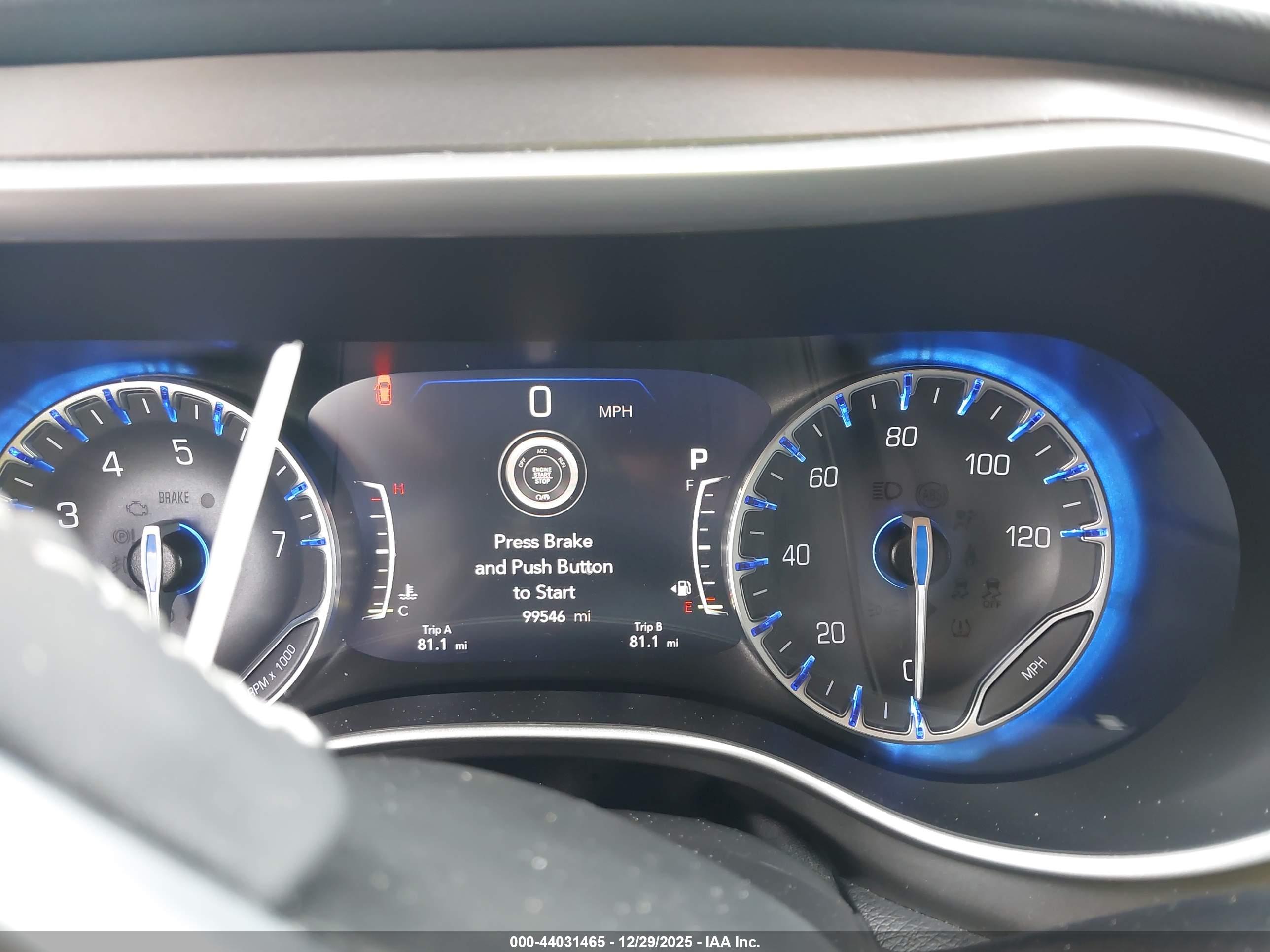 CHRYSLER PACIFICA image 7