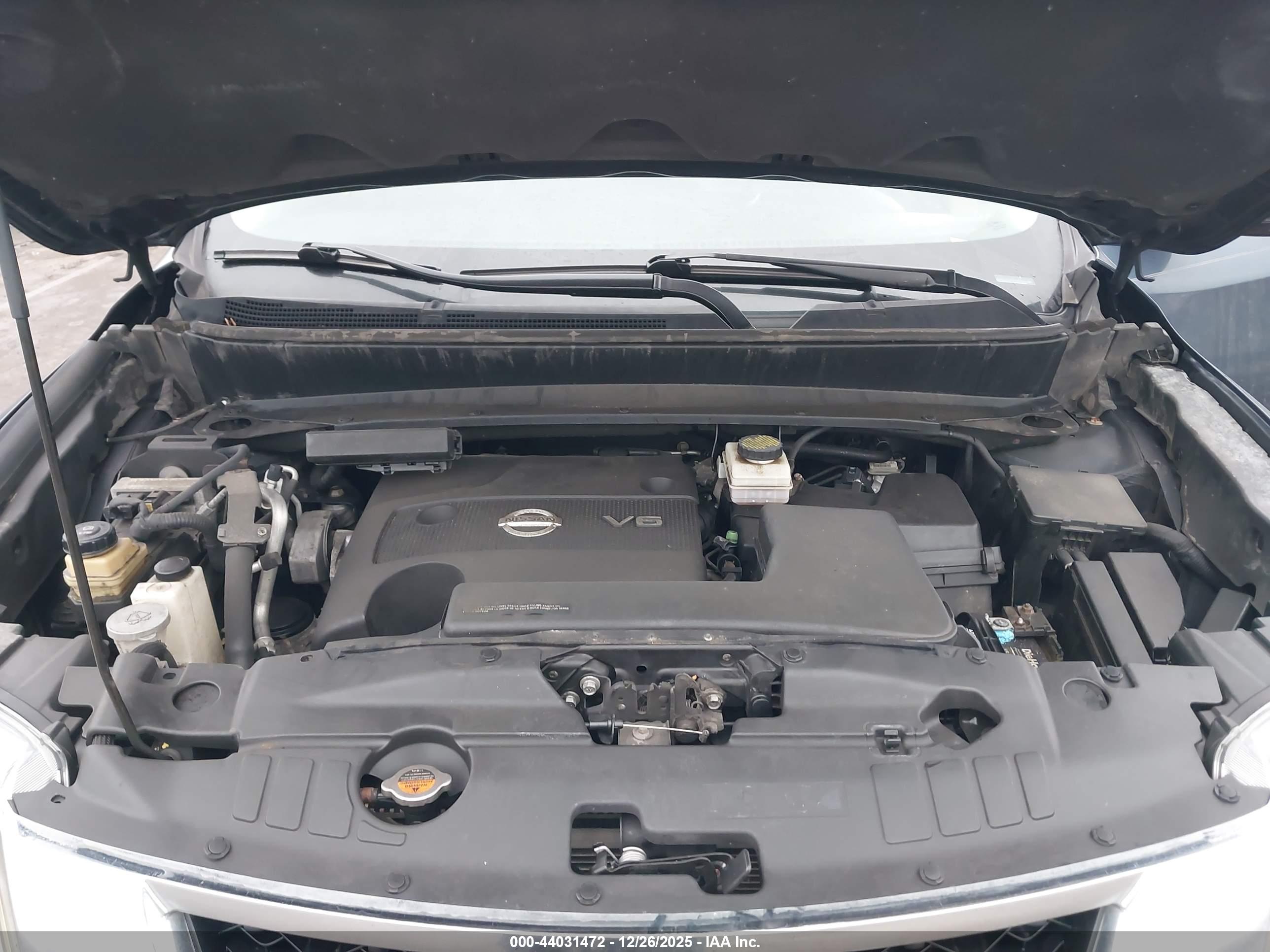 NISSAN PATHFINDER image 10