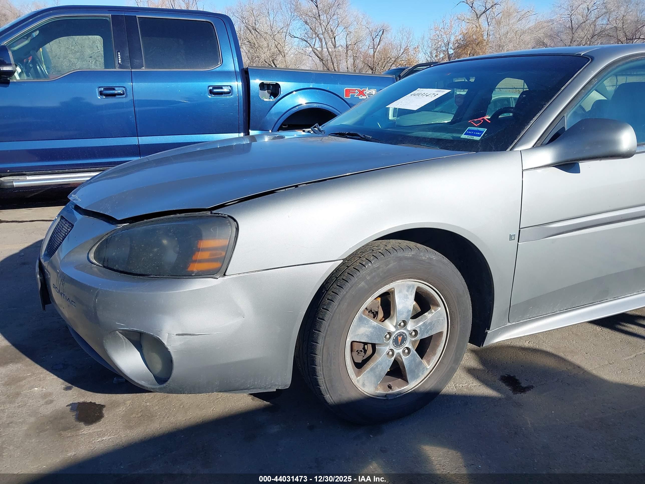 PONTIAC GRAND image 6