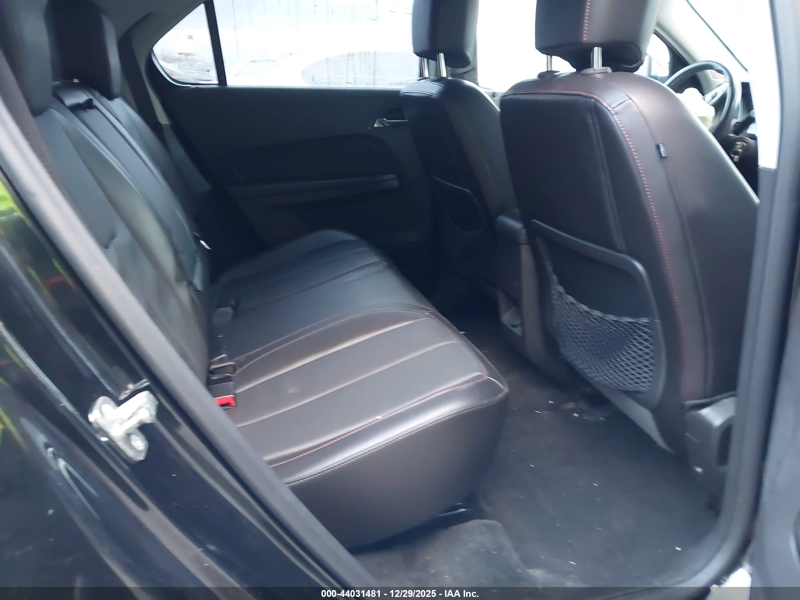 CHEVROLET EQUINOX image 8