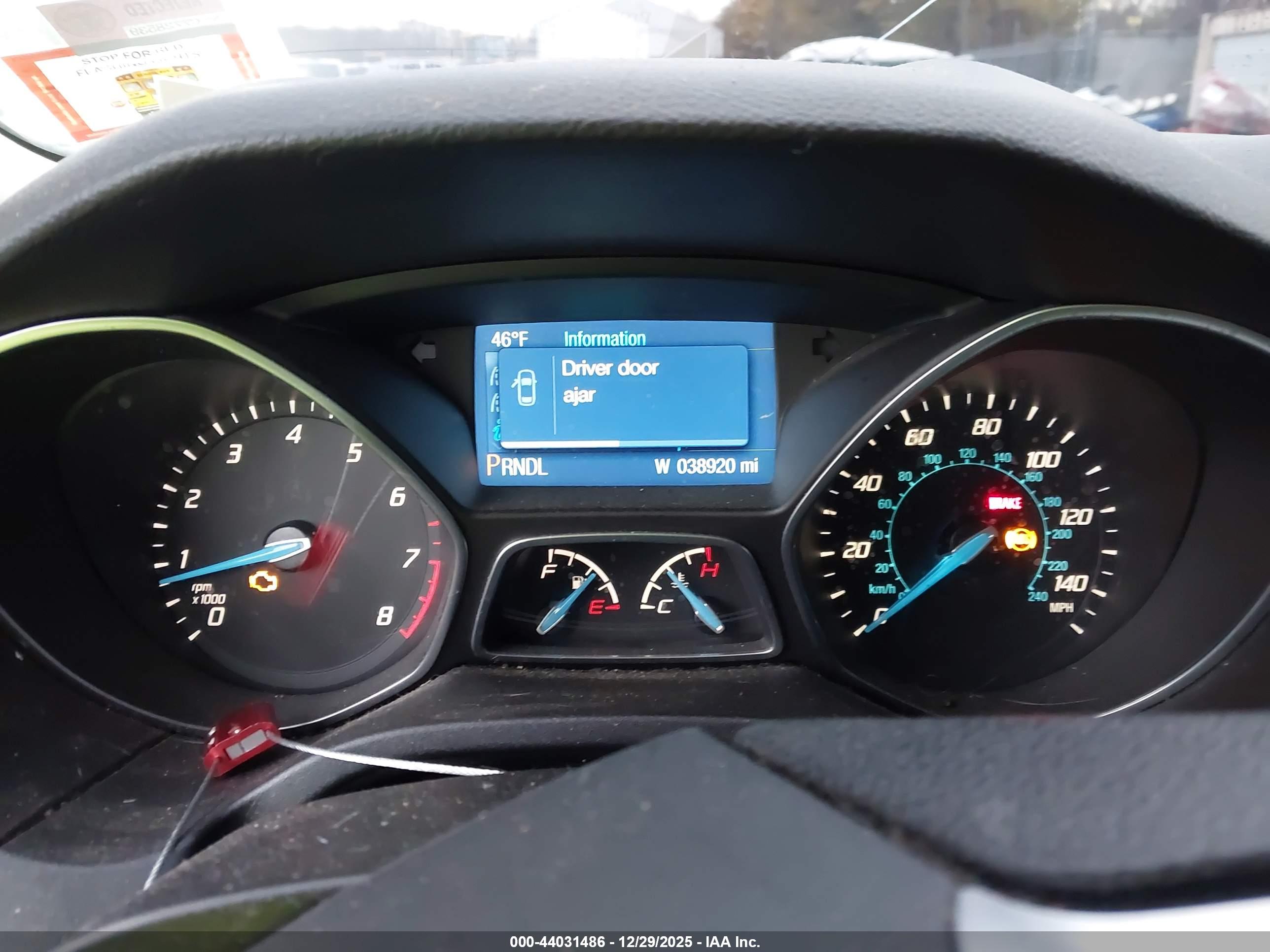 FORD FOCUS image 7