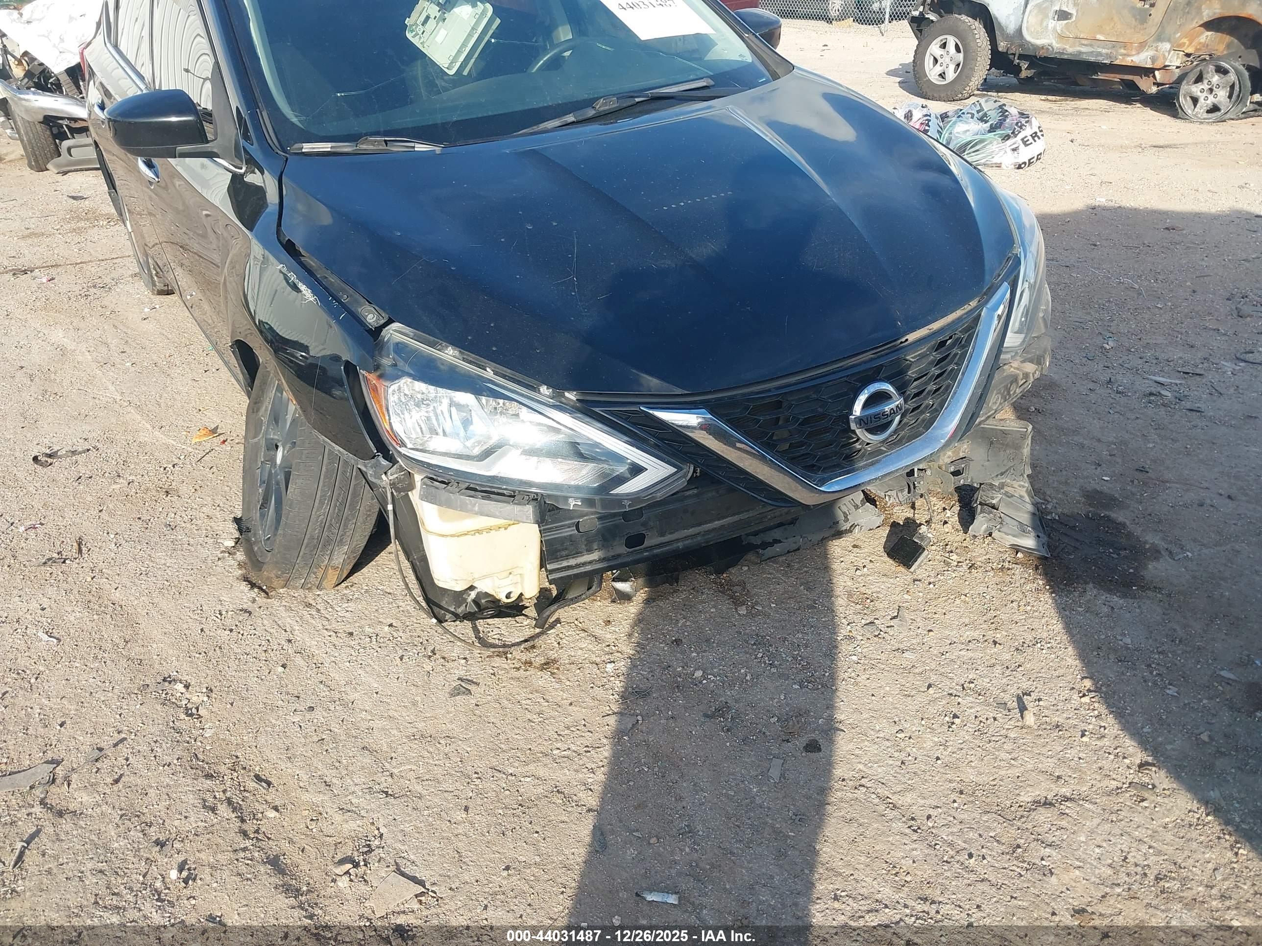 NISSAN SENTRA image 6