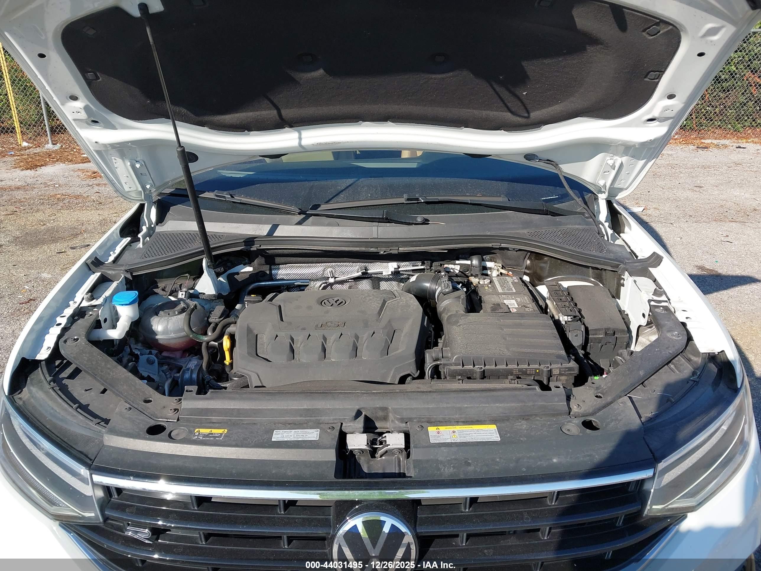 VOLKSWAGEN TIGUAN image 10