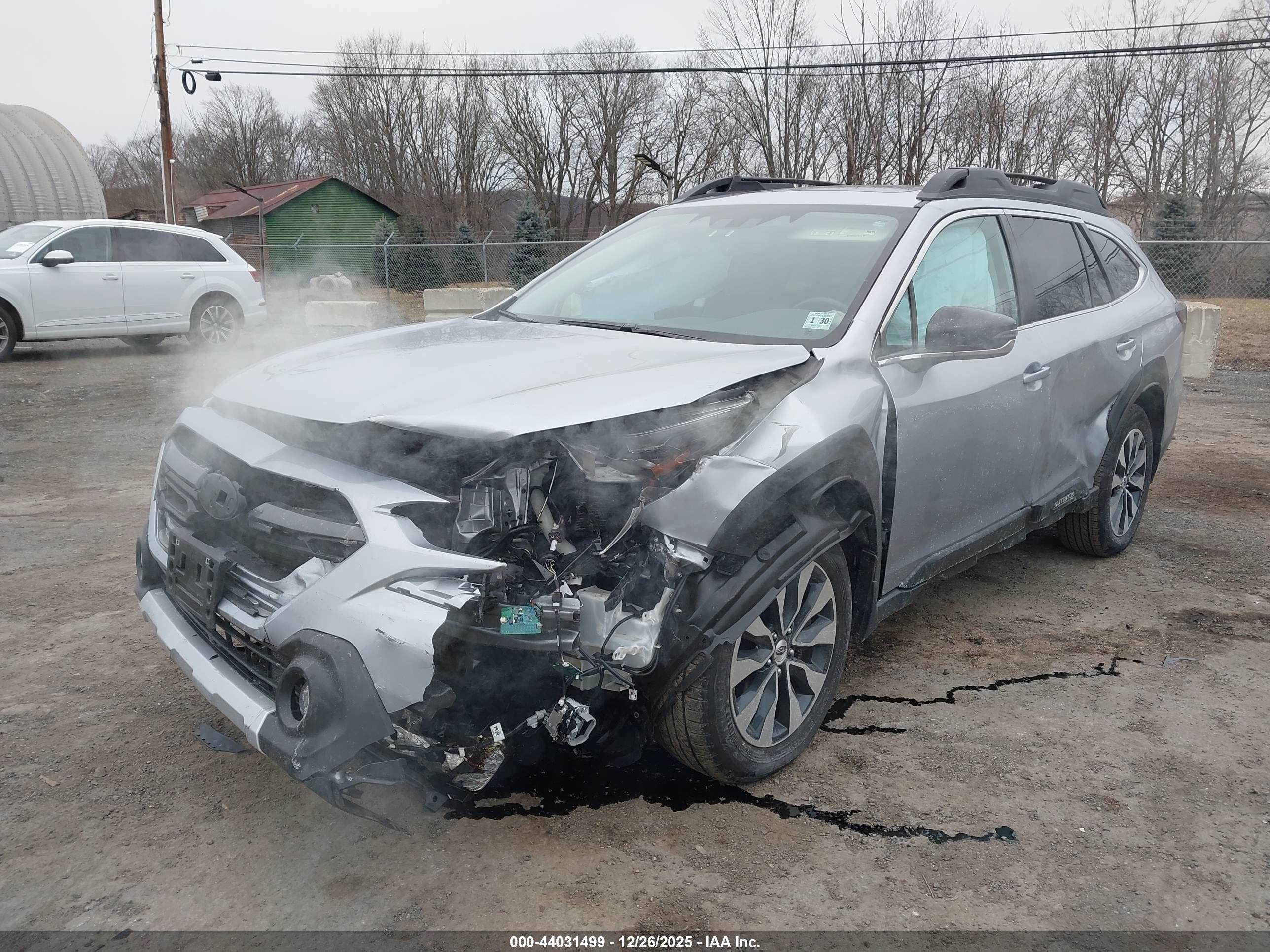SUBARU OUTBACK image 6
