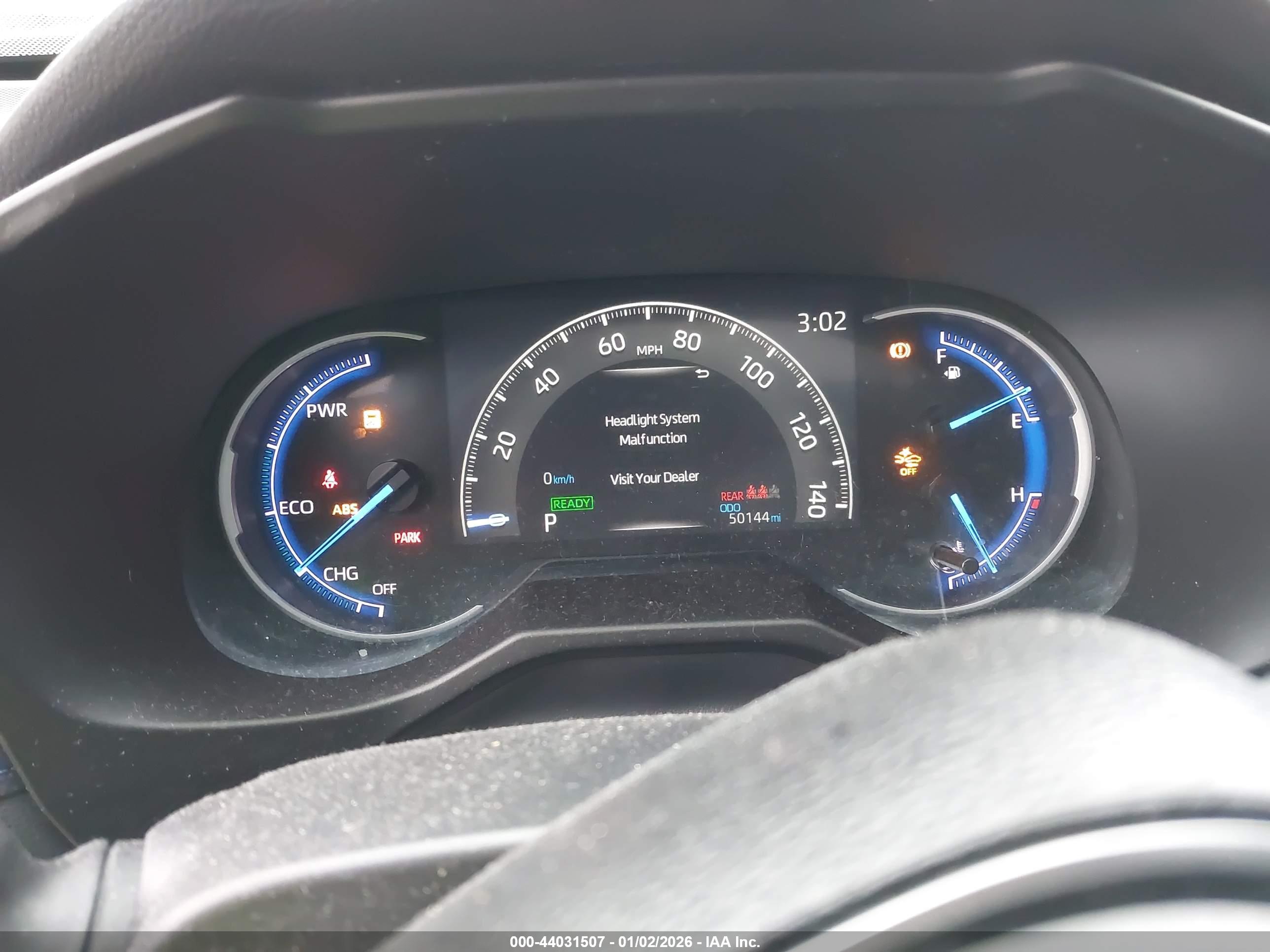 TOYOTA RAV4 image 7