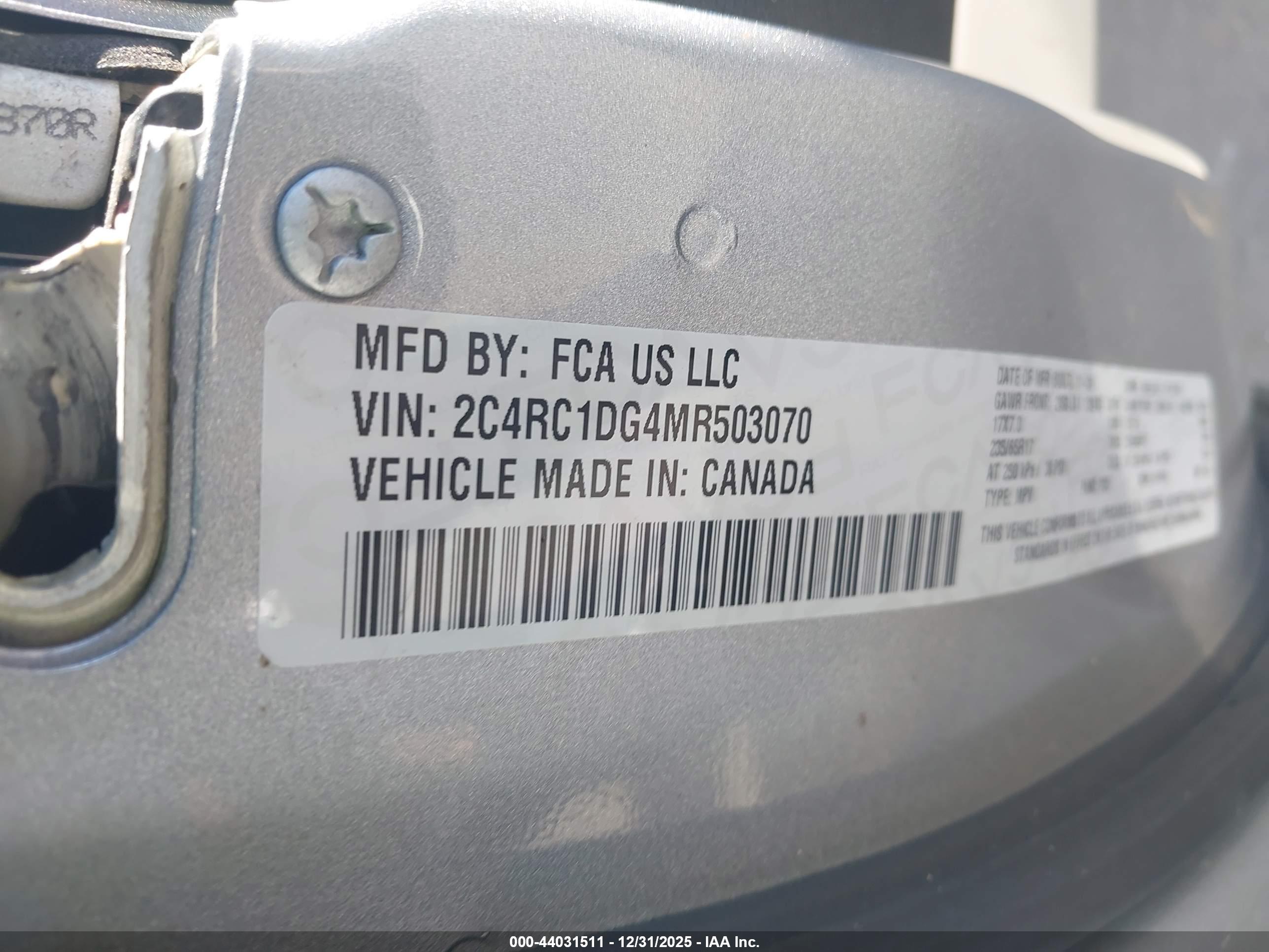 CHRYSLER VOYAGER image 9