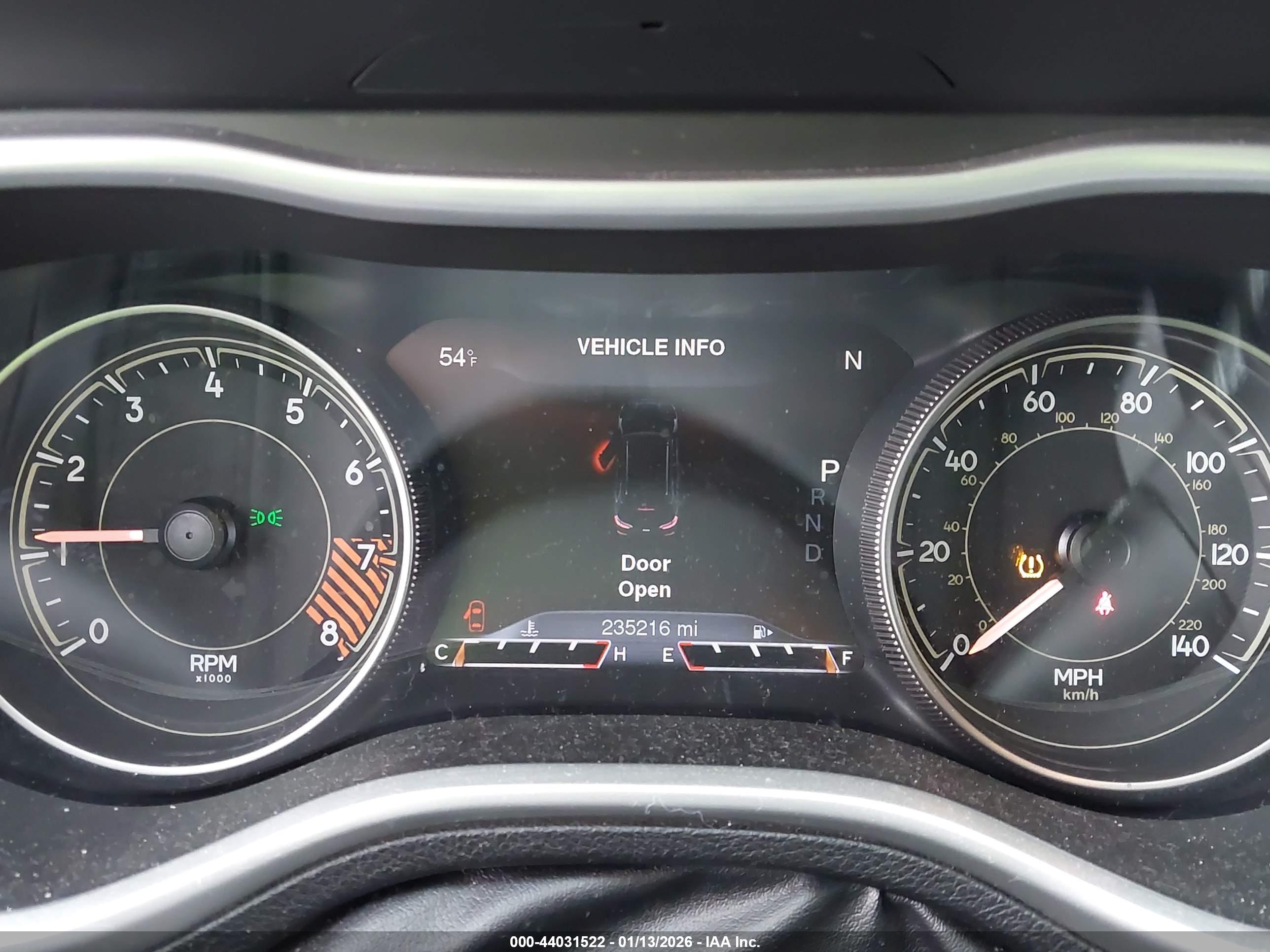 JEEP CHEROKEE image 7