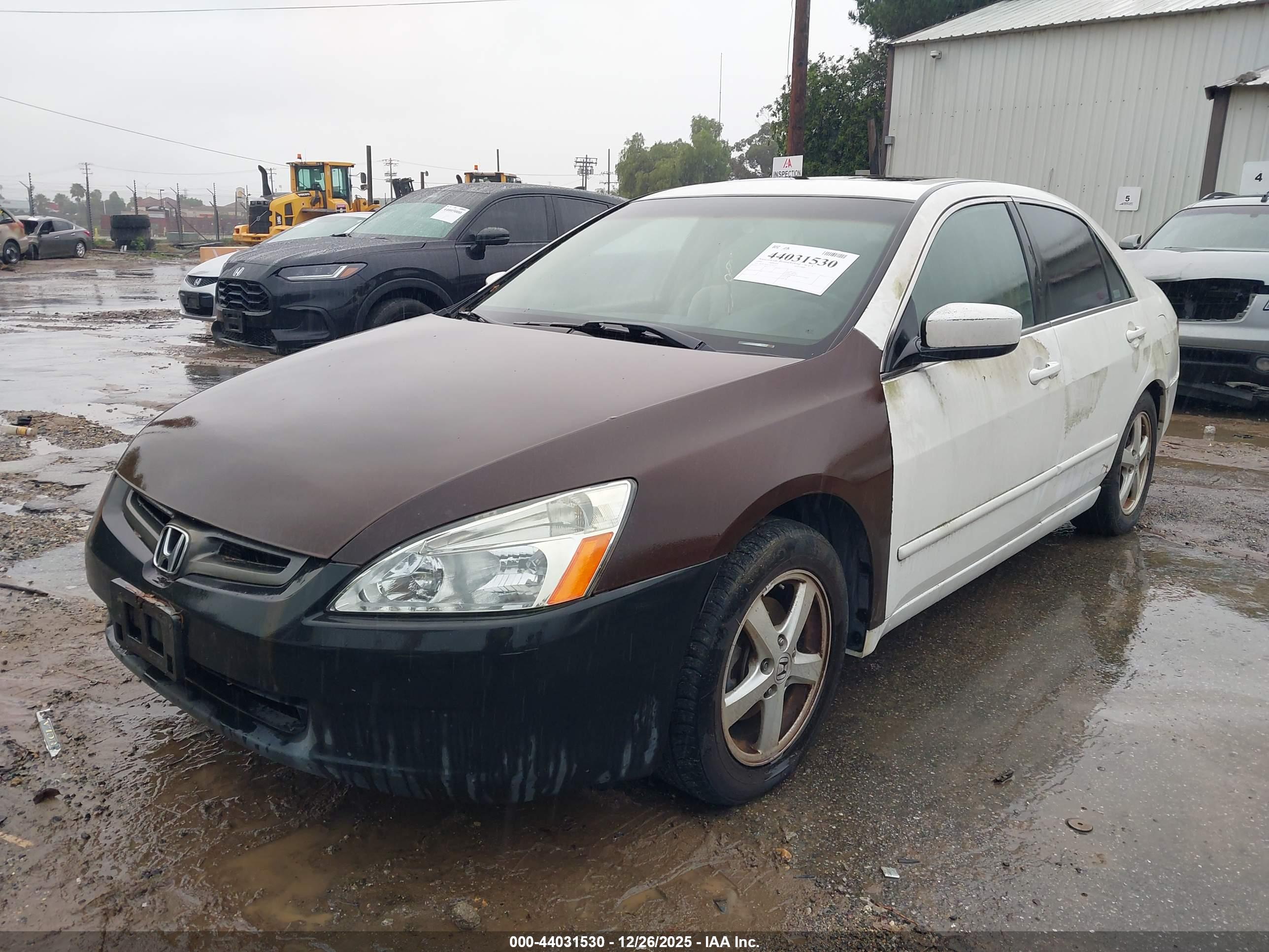 HONDA ACCORD image 2