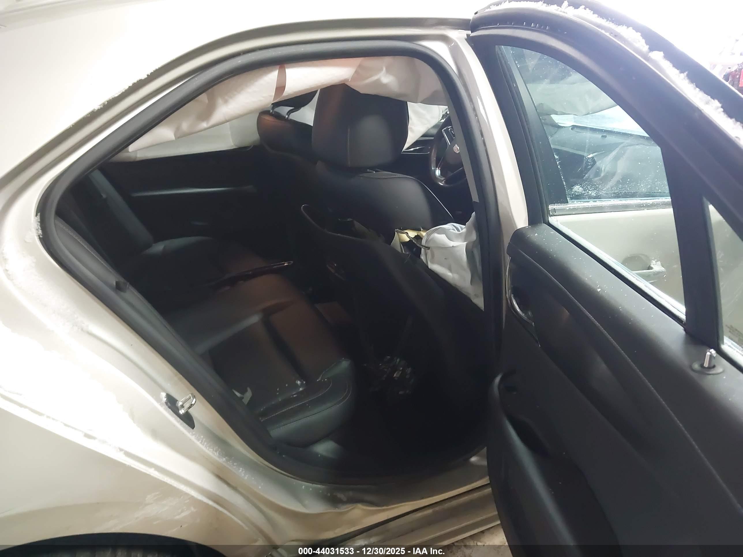 CADILLAC ATS image 8