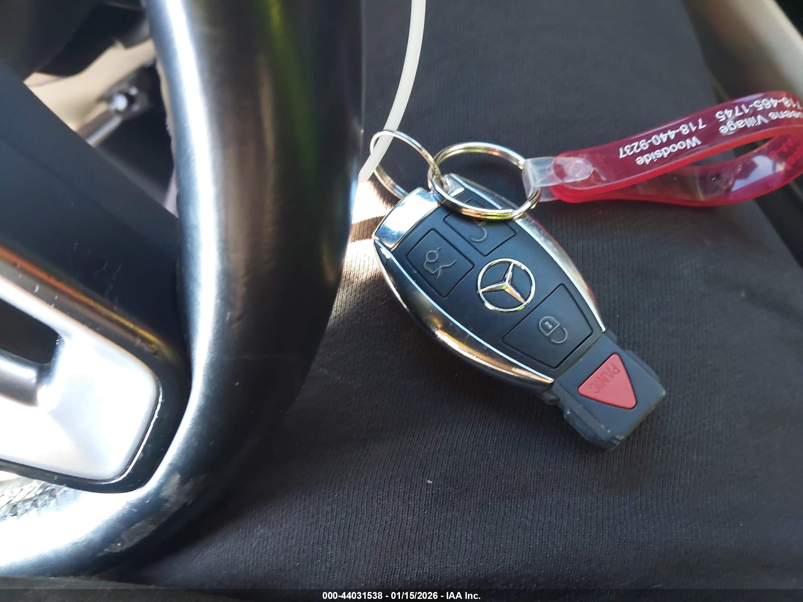 MERCEDES-BENZ CLA image 11