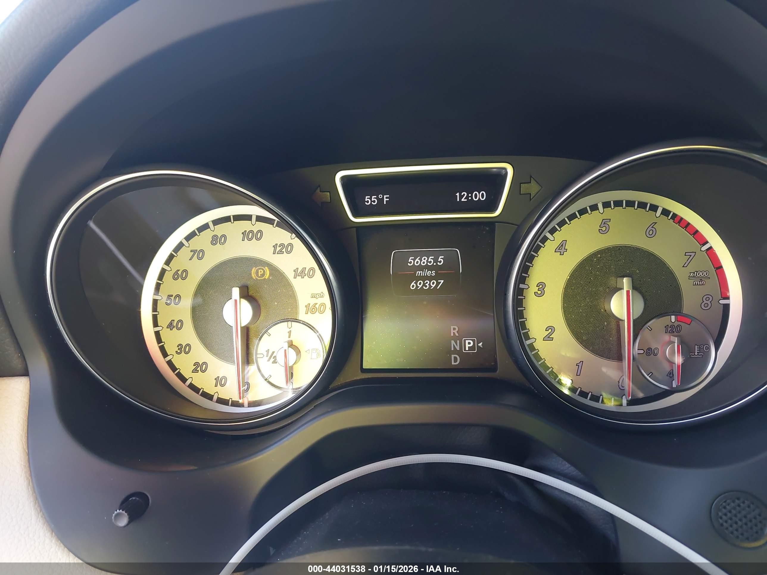 MERCEDES-BENZ CLA image 7