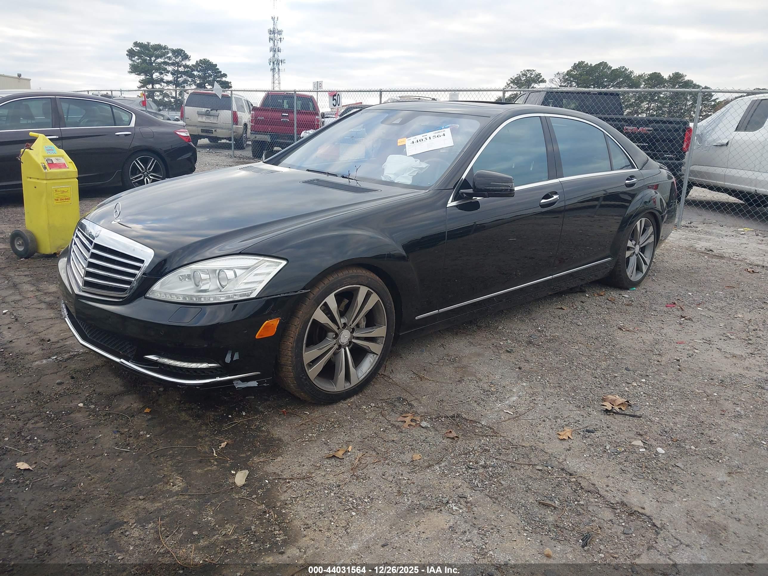 MERCEDES-BENZ S image 2