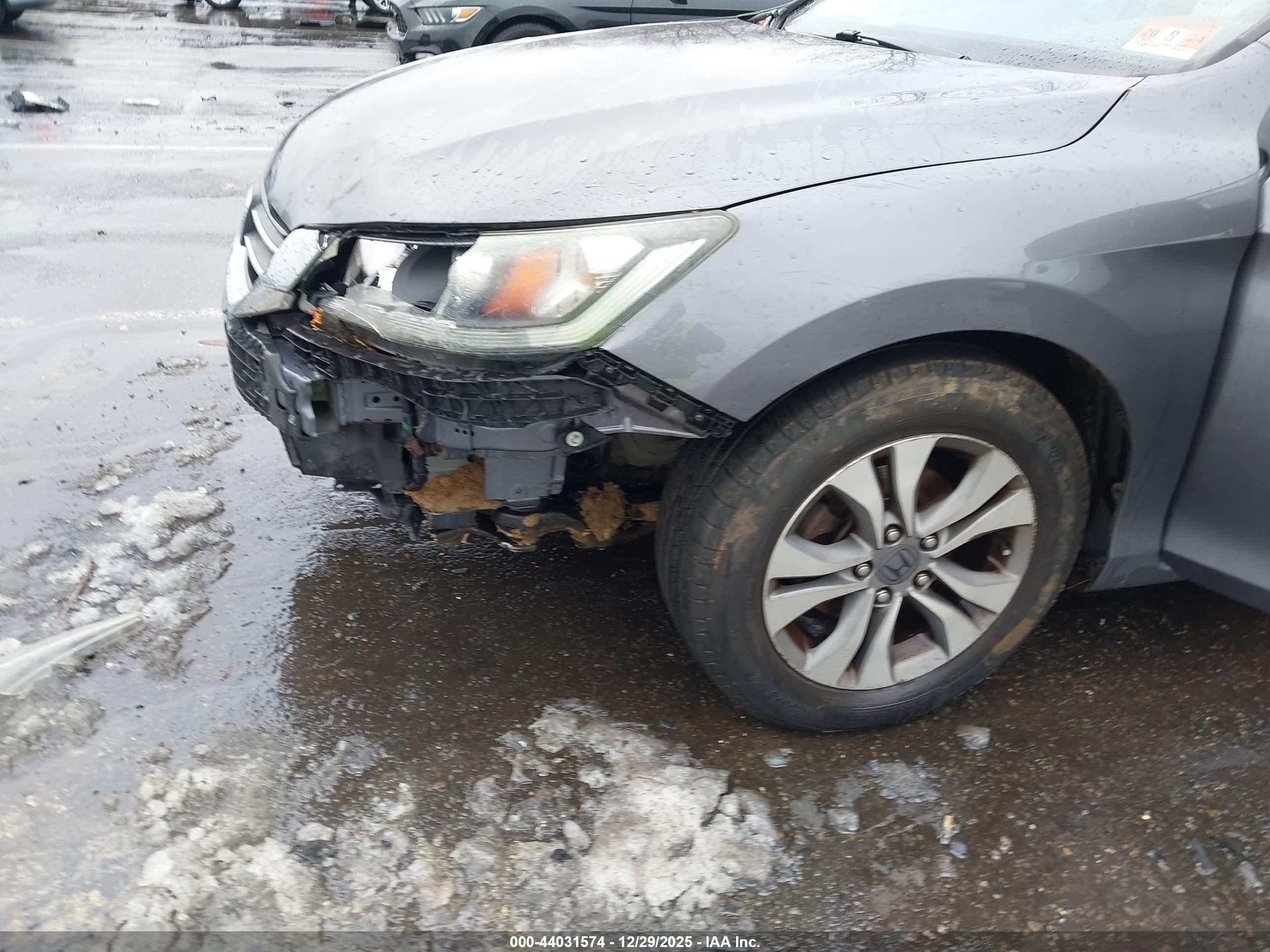HONDA ACCORD image 6