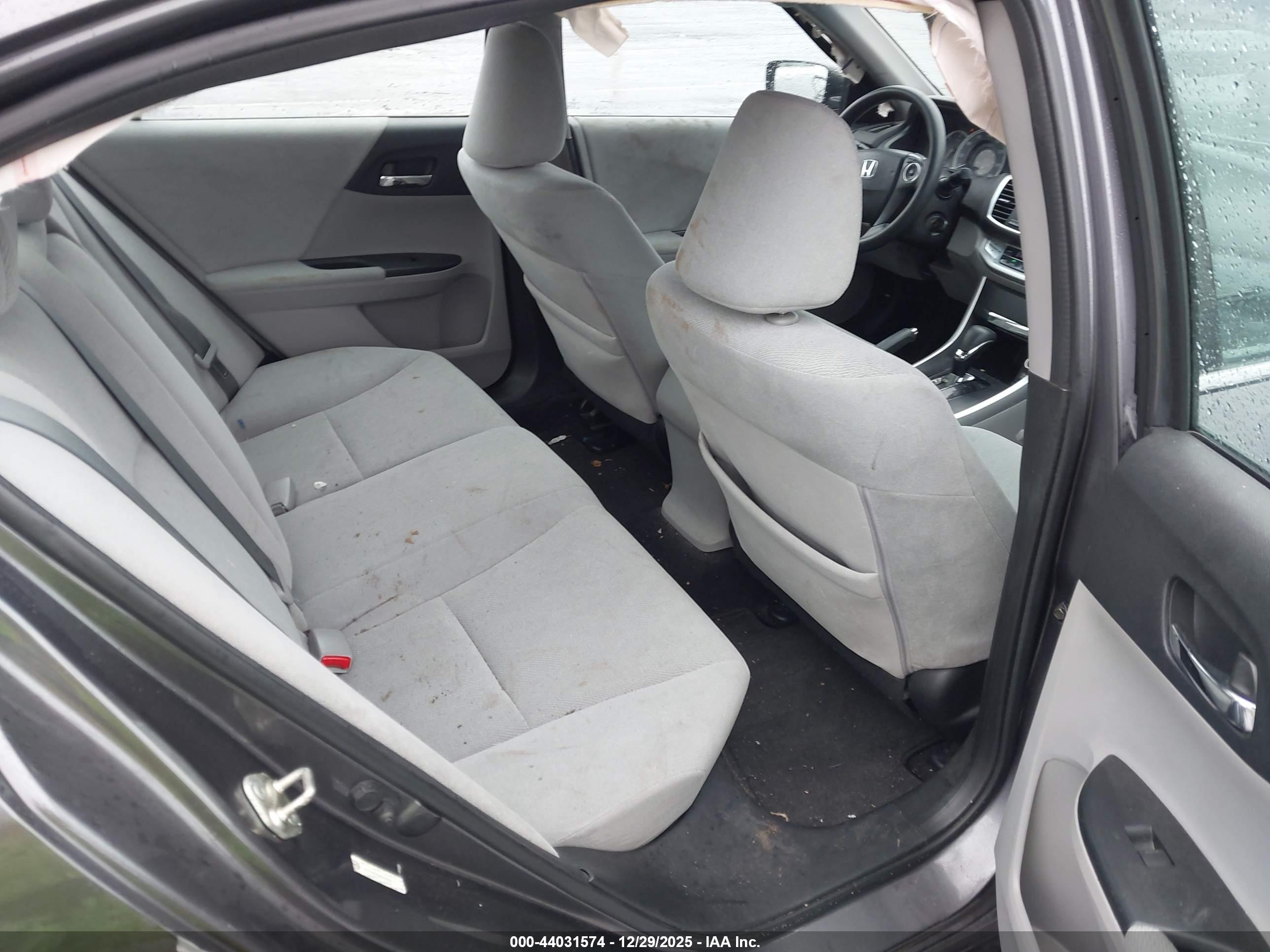 HONDA ACCORD image 8