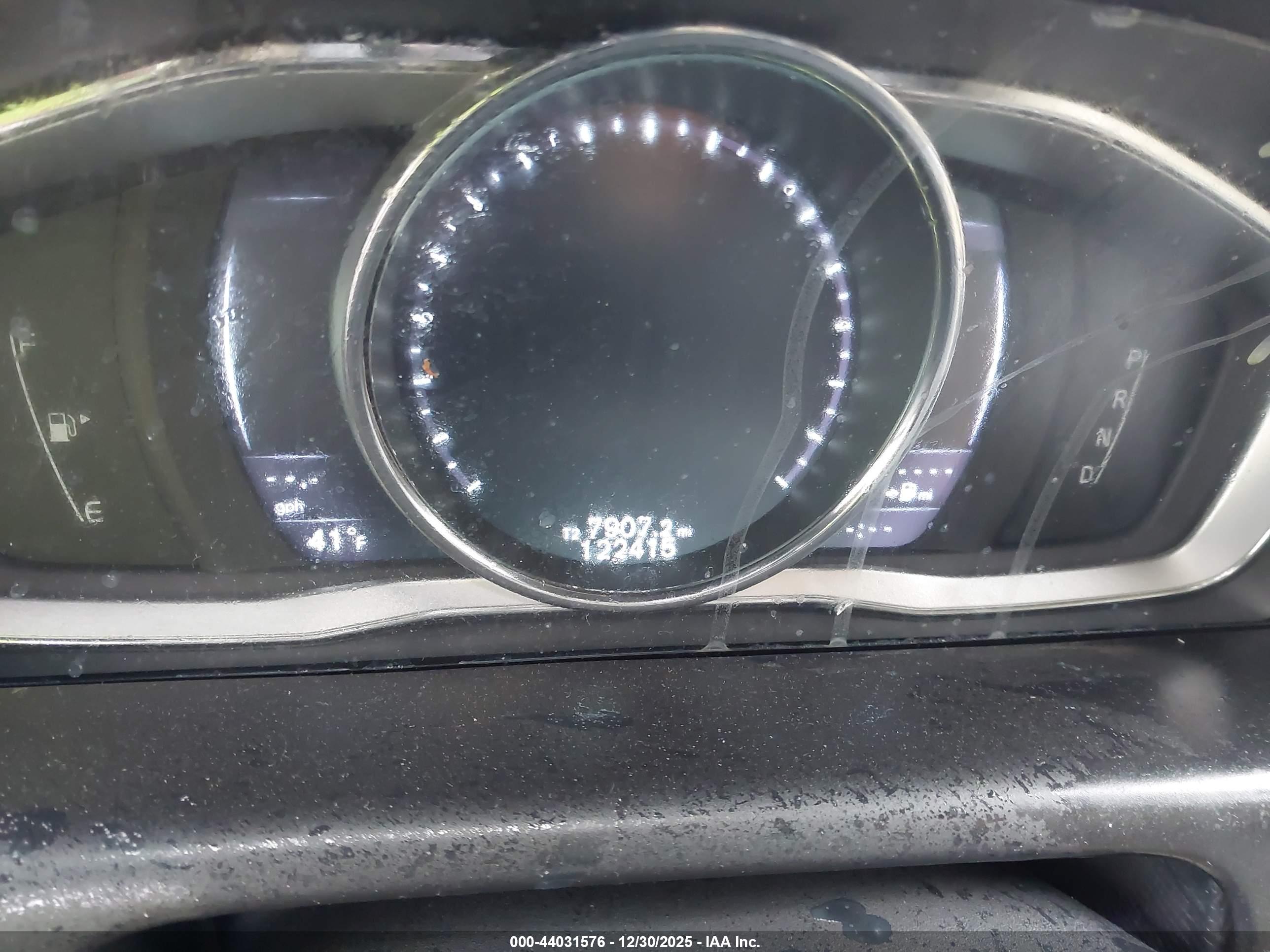 VOLVO XC60 image 7