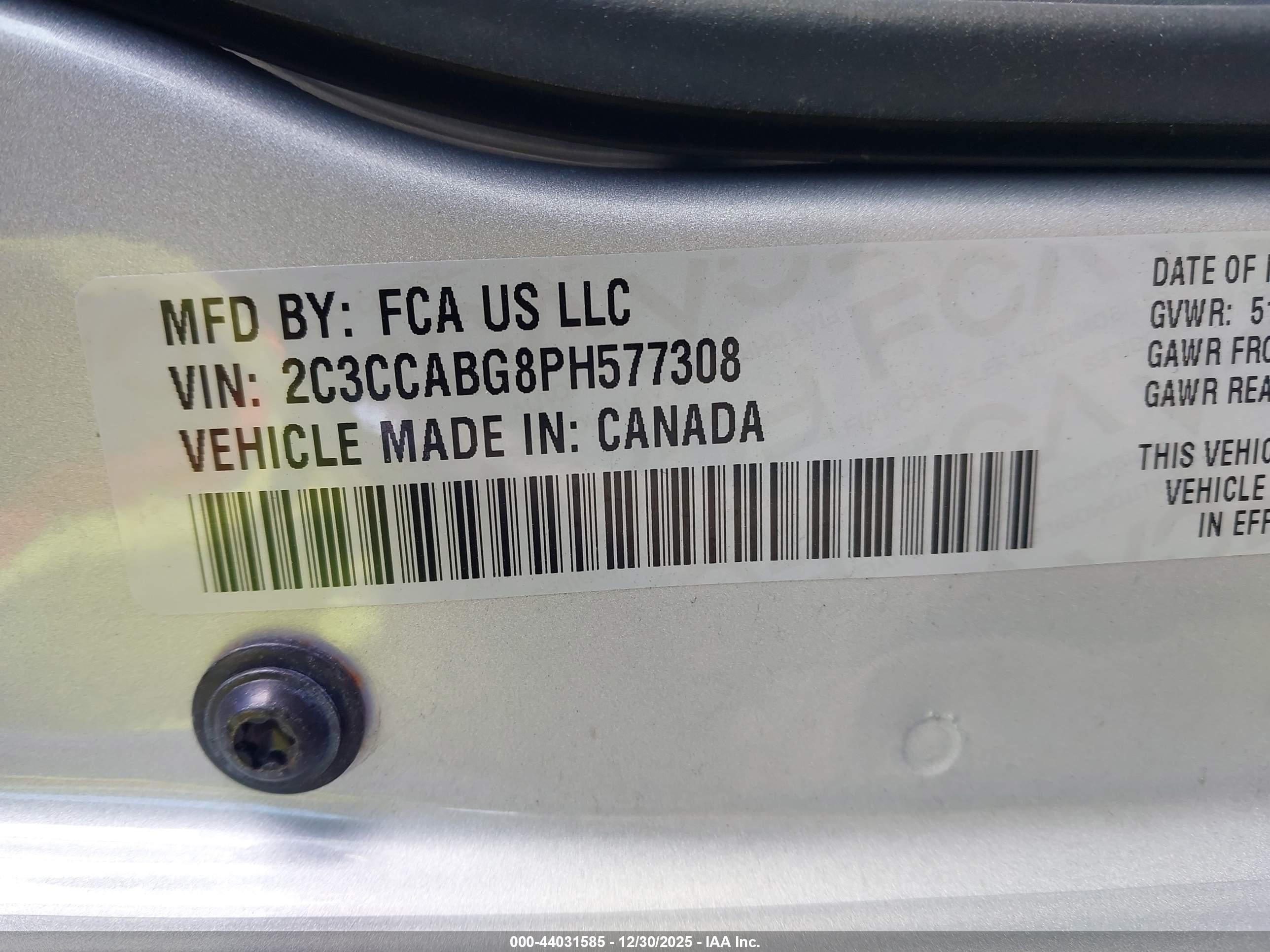 CHRYSLER 300 image 9