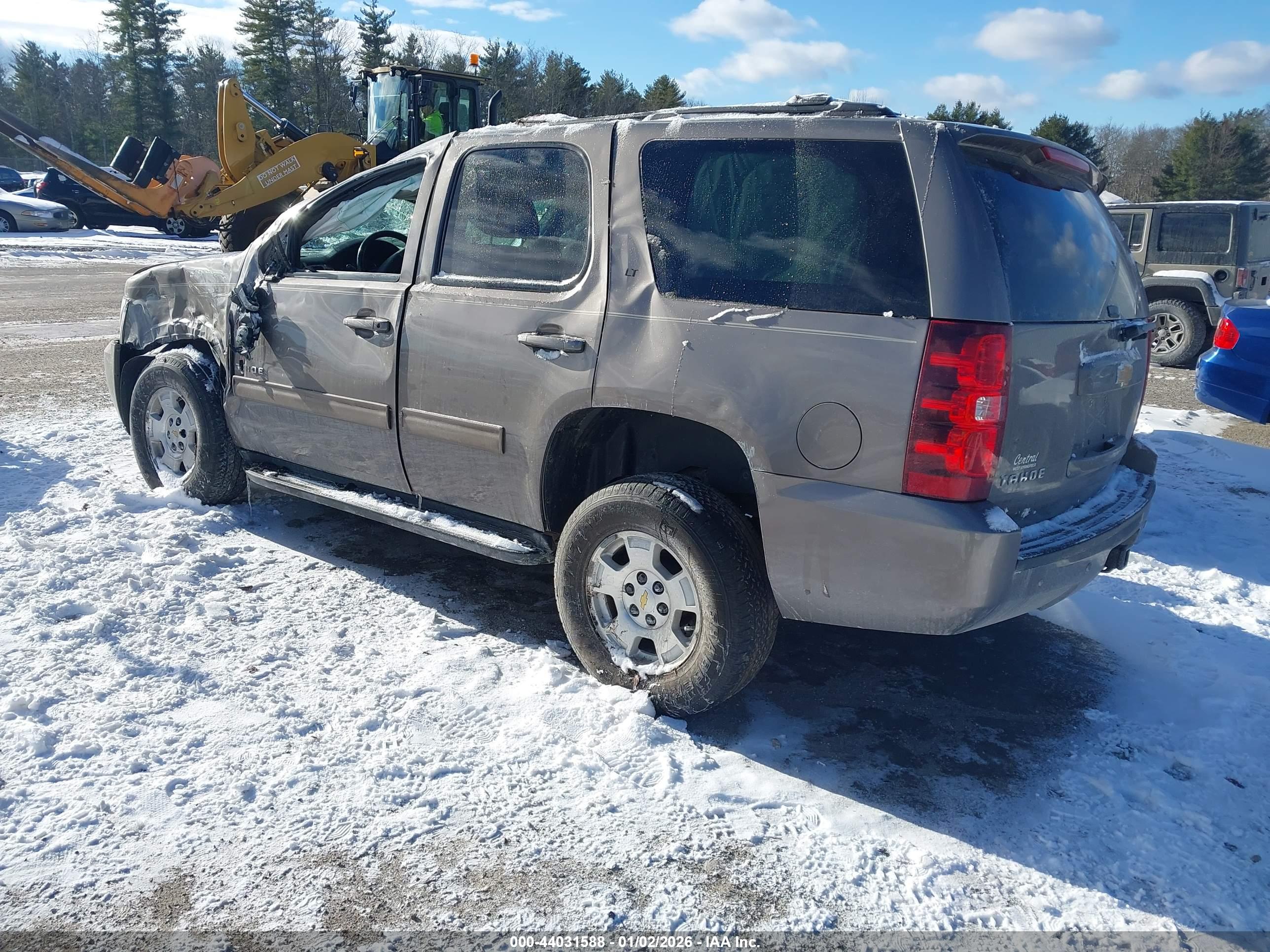 CHEVROLET TAHOE image 3