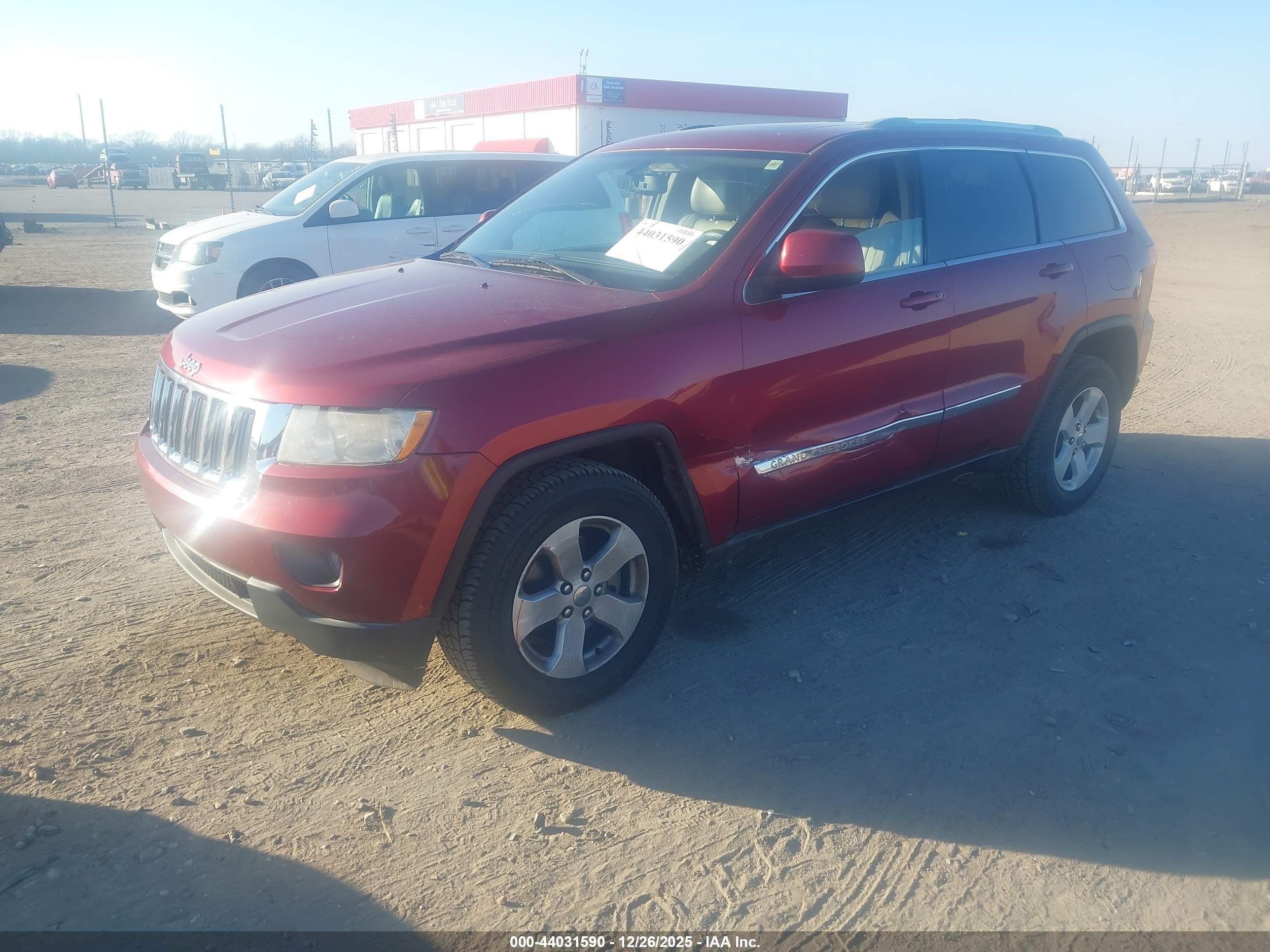 JEEP GRAND image 2