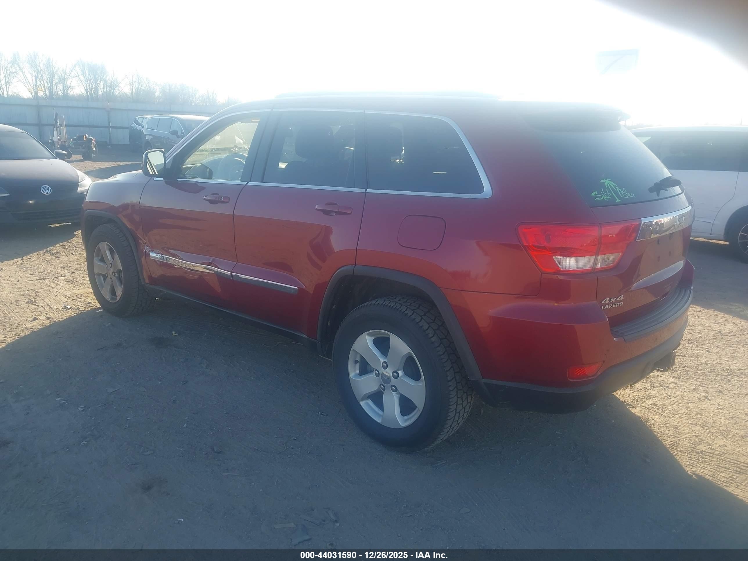 JEEP GRAND image 3