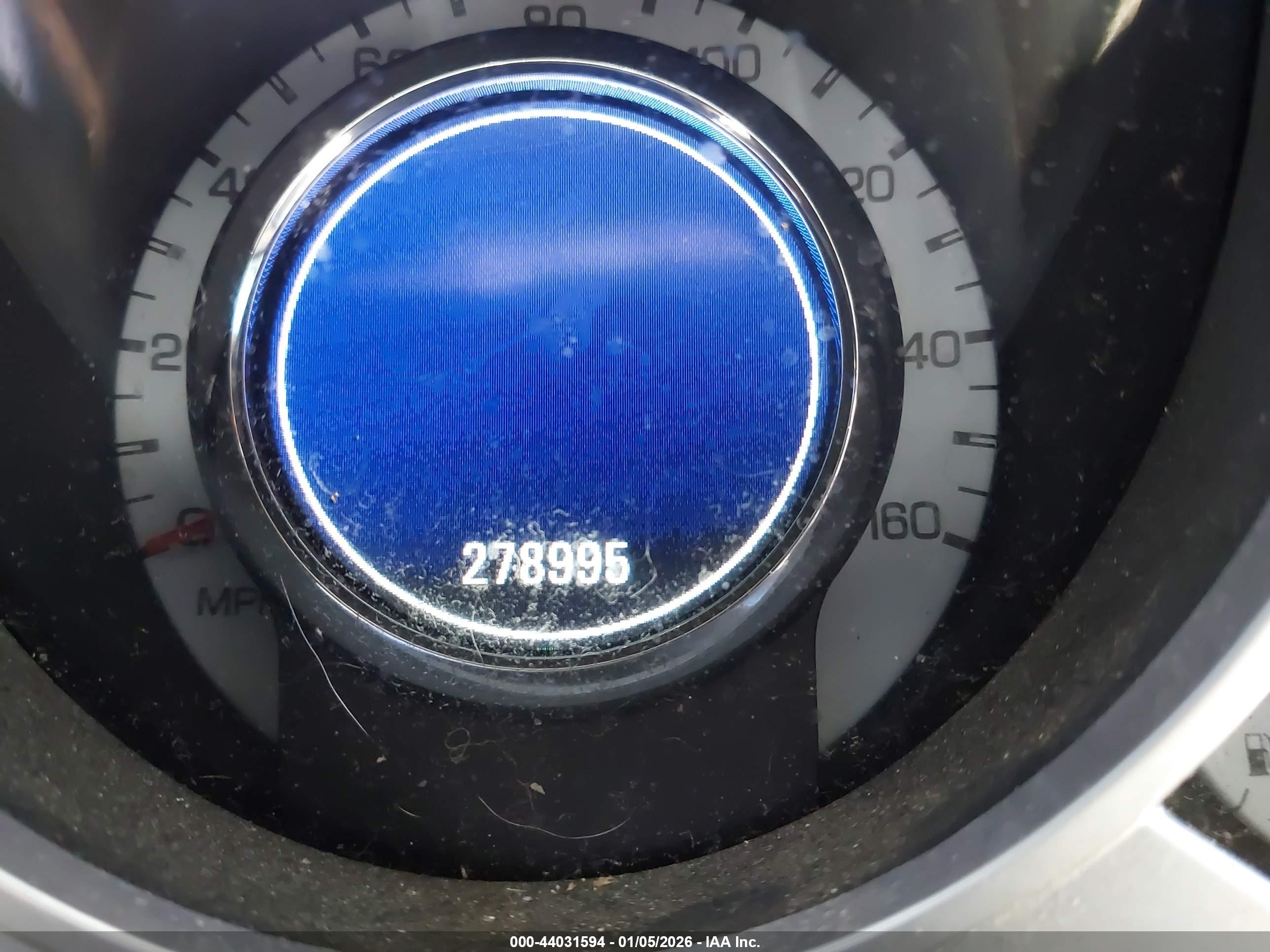 CADILLAC SRX image 7