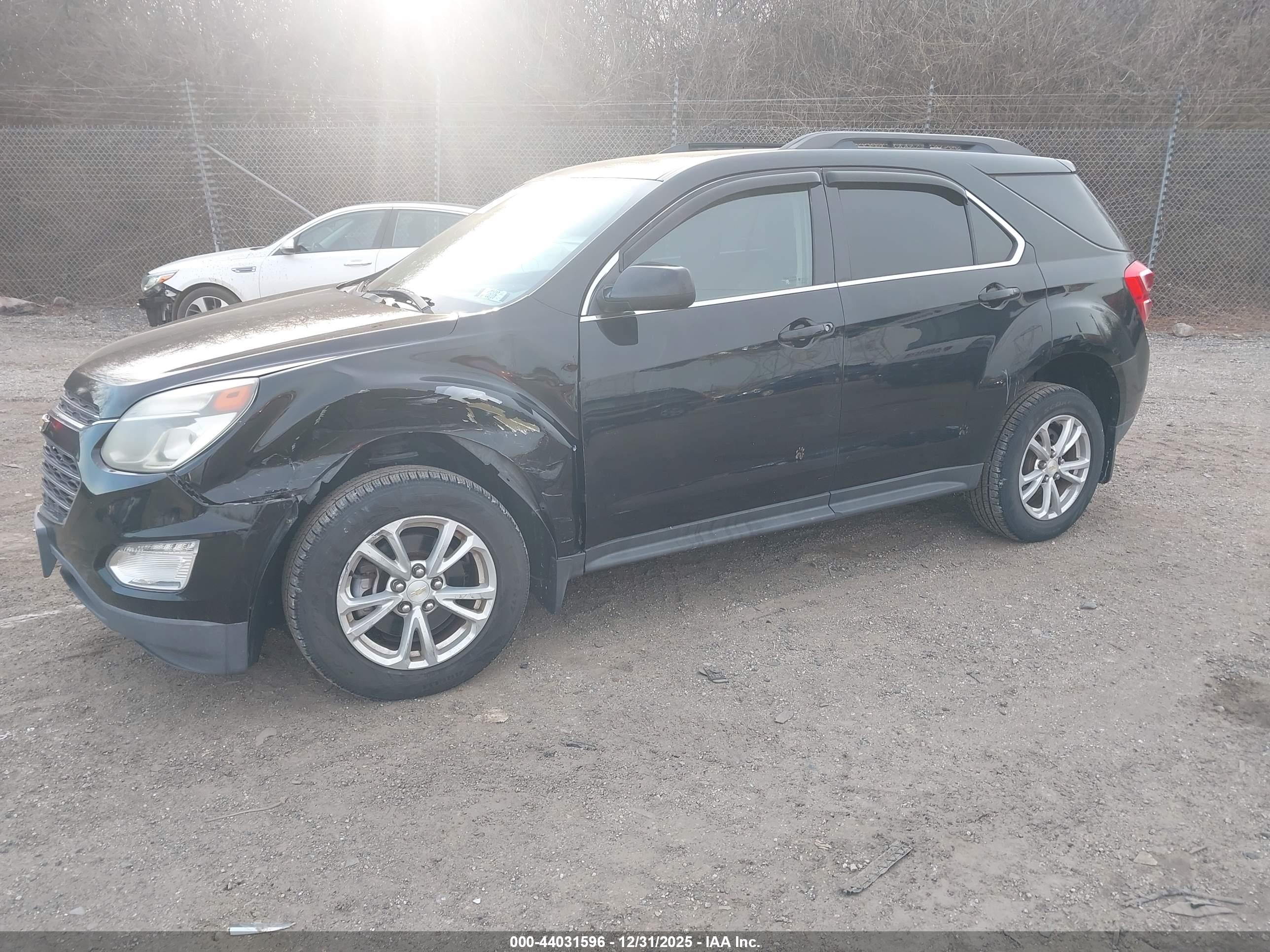 CHEVROLET EQUINOX image 2
