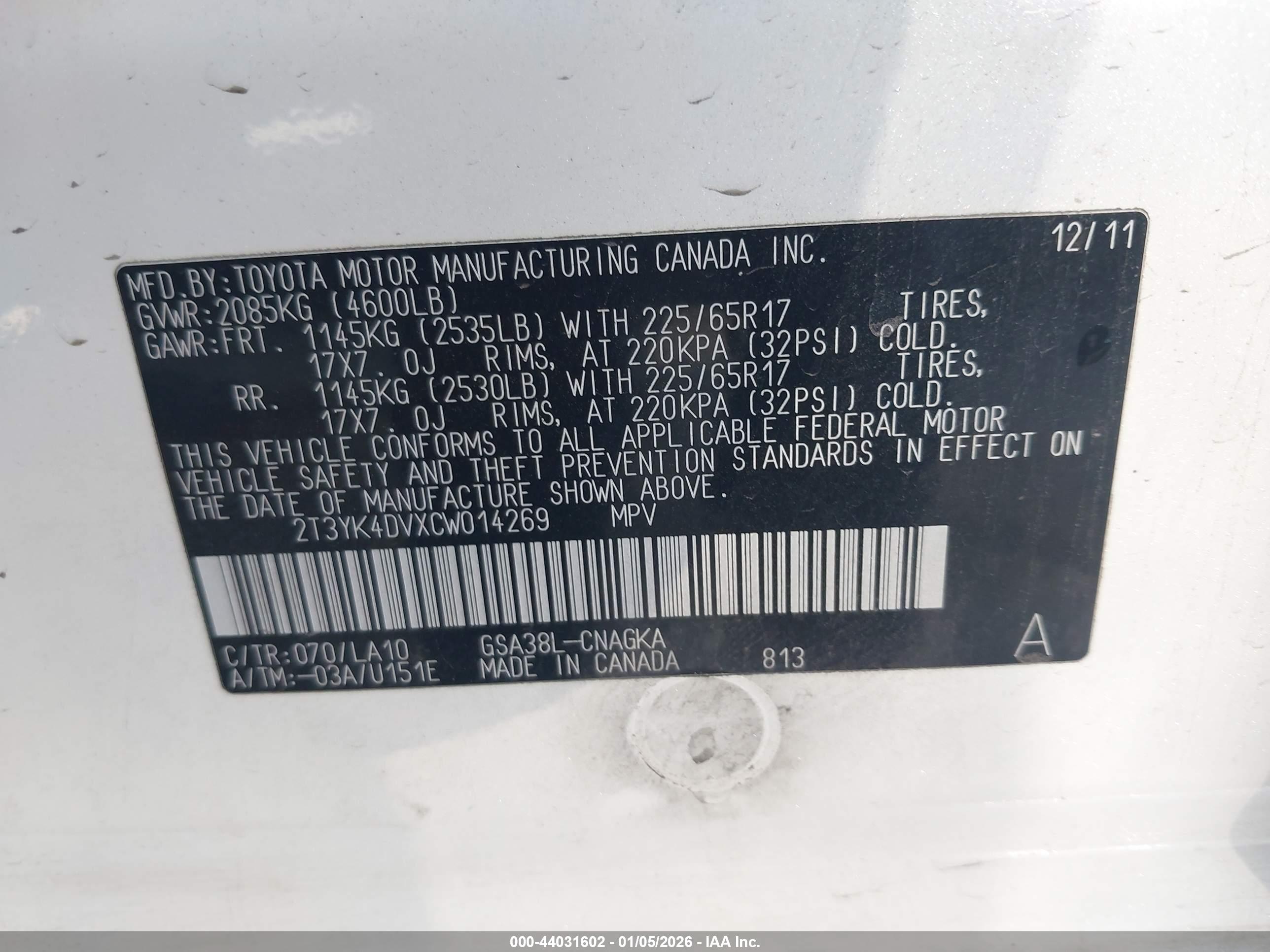 TOYOTA RAV4 image 9