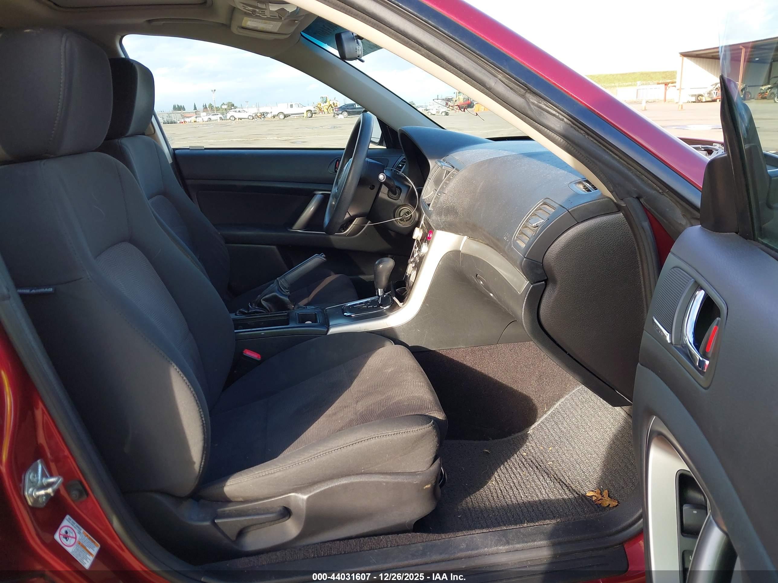 SUBARU LEGACY image 5